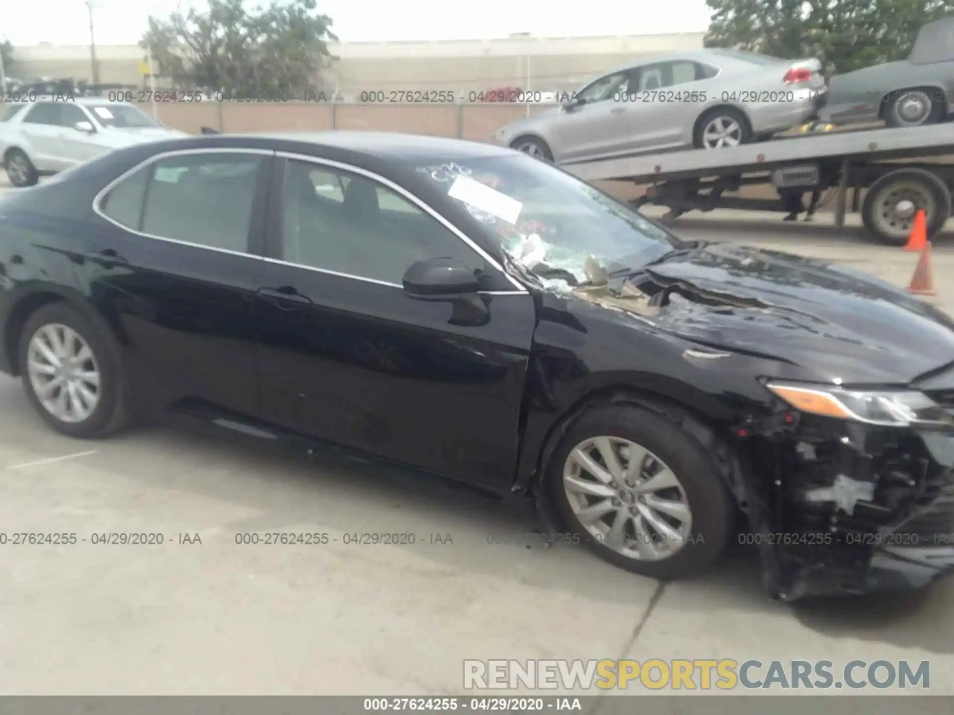 6 Photograph of a damaged car 4T1B11HK5KU834127 TOYOTA CAMRY 2019