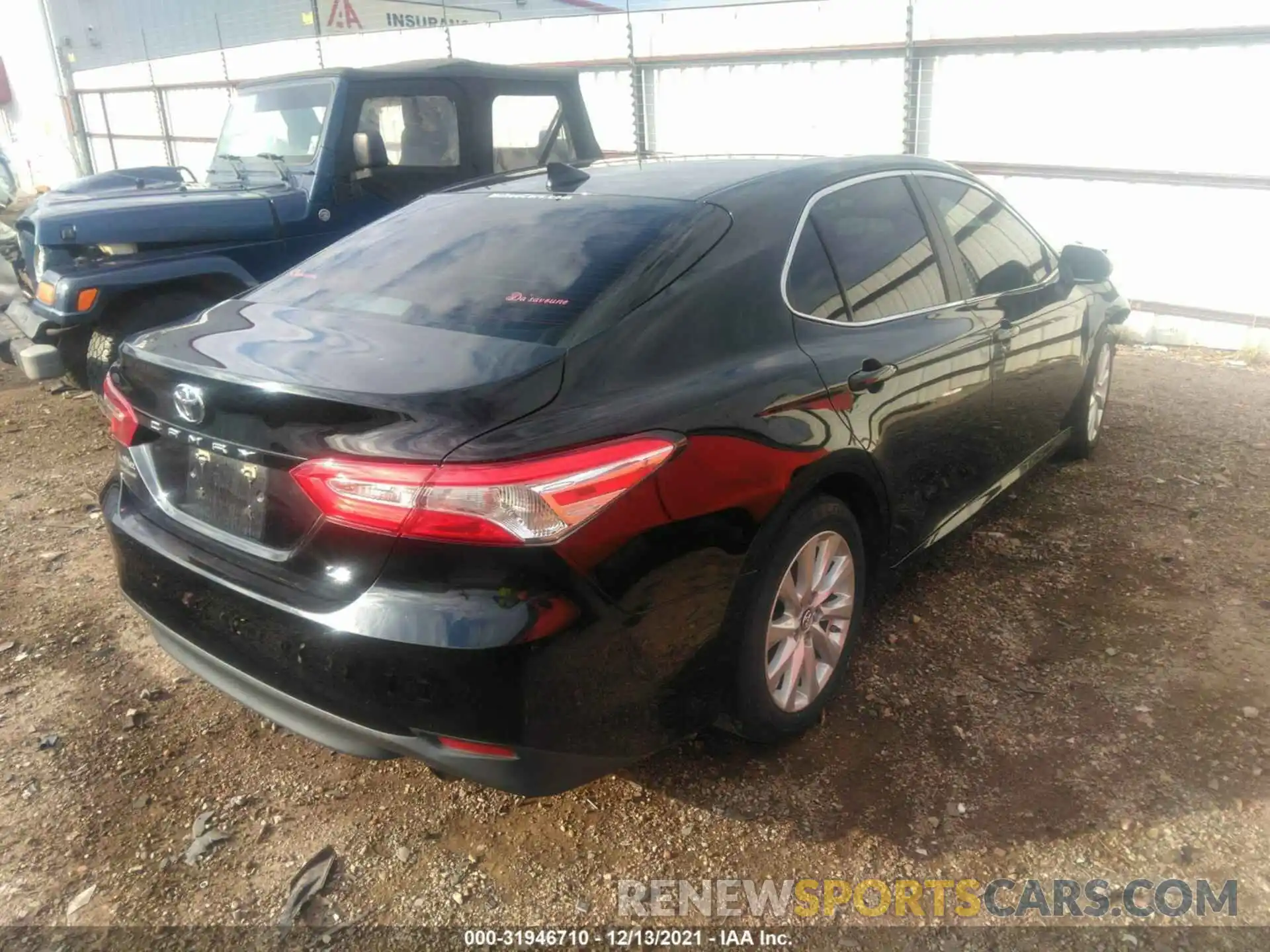 4 Фотография поврежденного автомобиля 4T1B11HK5KU834662 TOYOTA CAMRY 2019