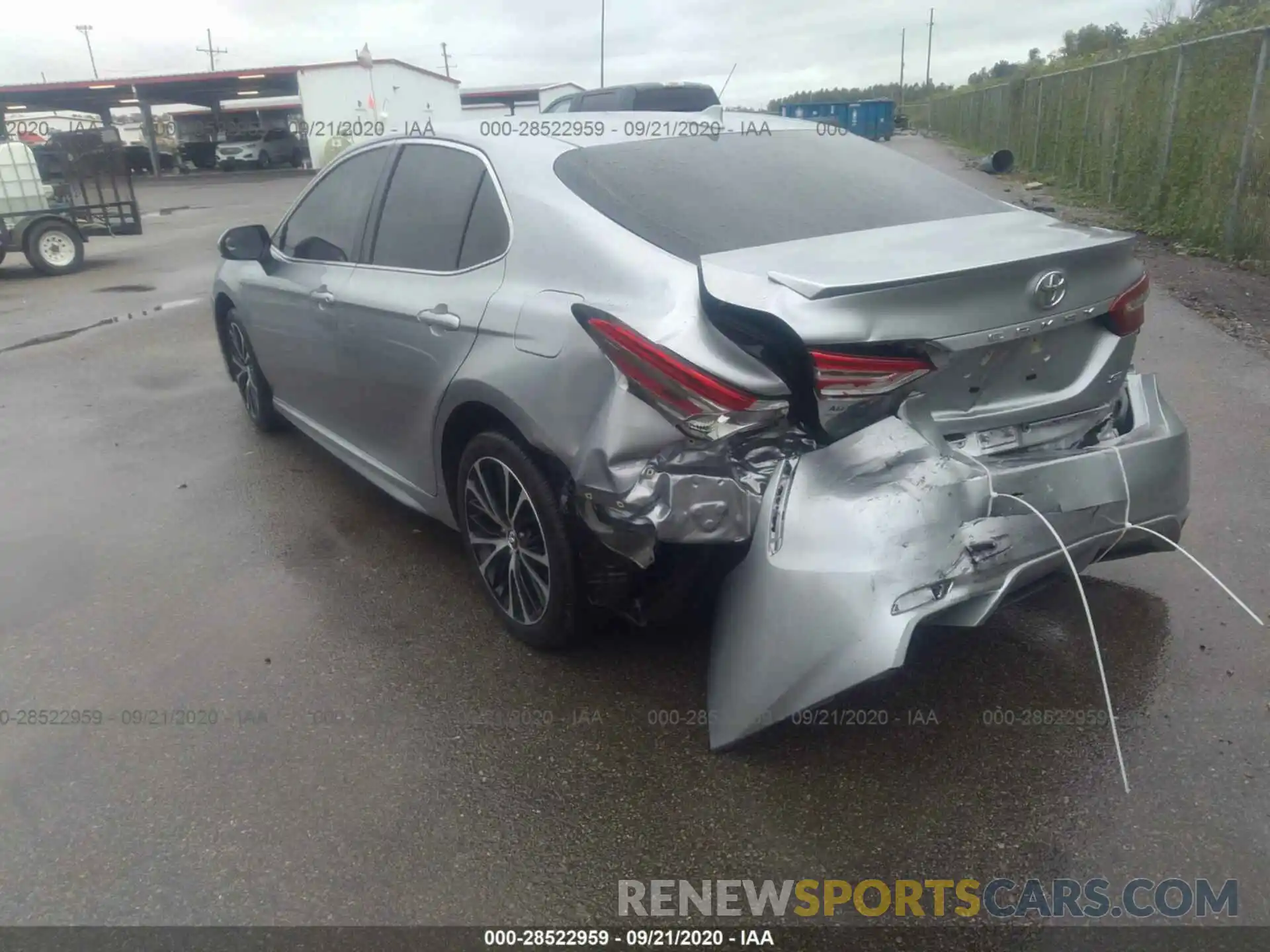 3 Photograph of a damaged car 4T1B11HK5KU835794 TOYOTA CAMRY 2019