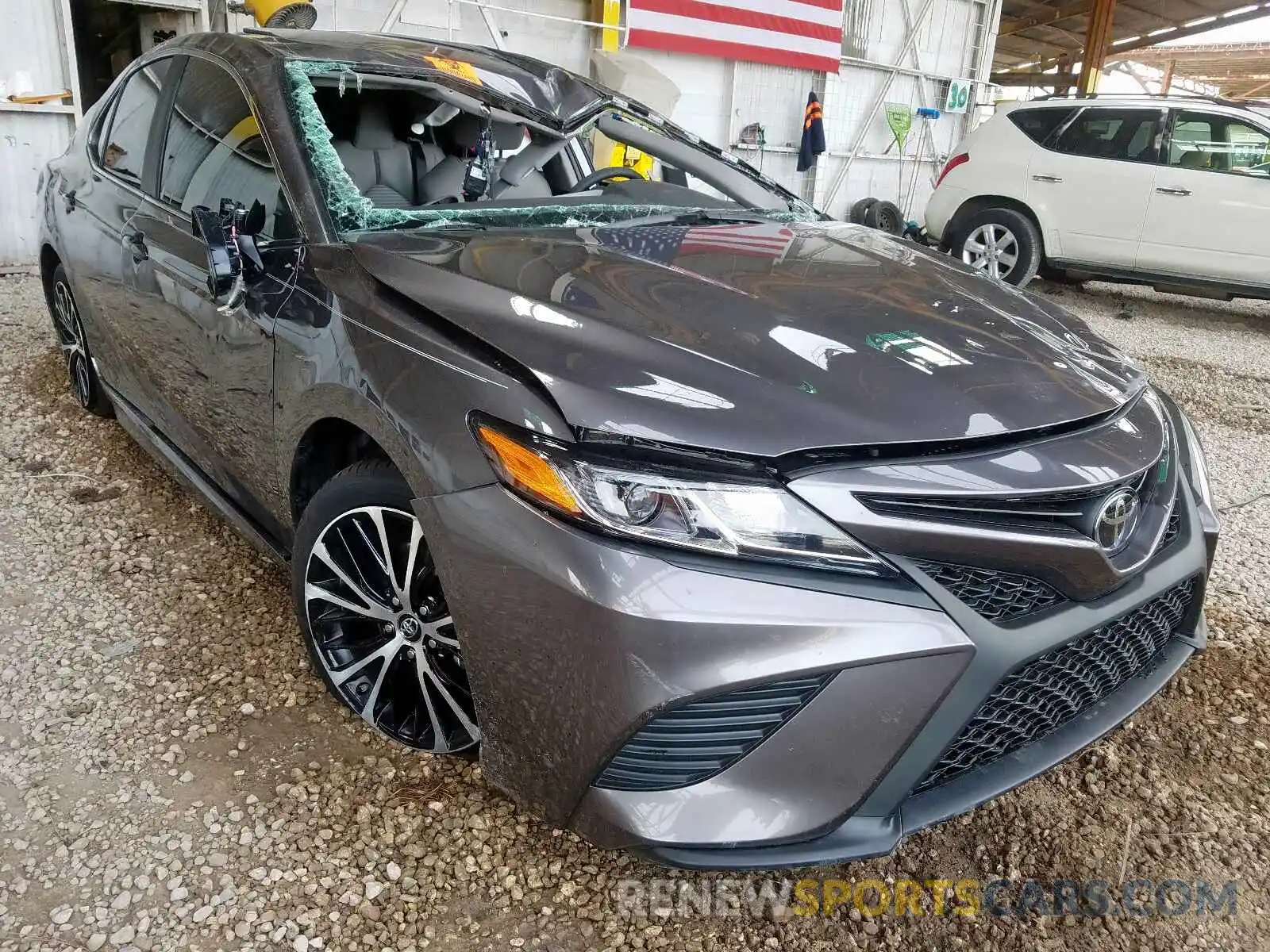 1 Photograph of a damaged car 4T1B11HK5KU837948 TOYOTA CAMRY 2019