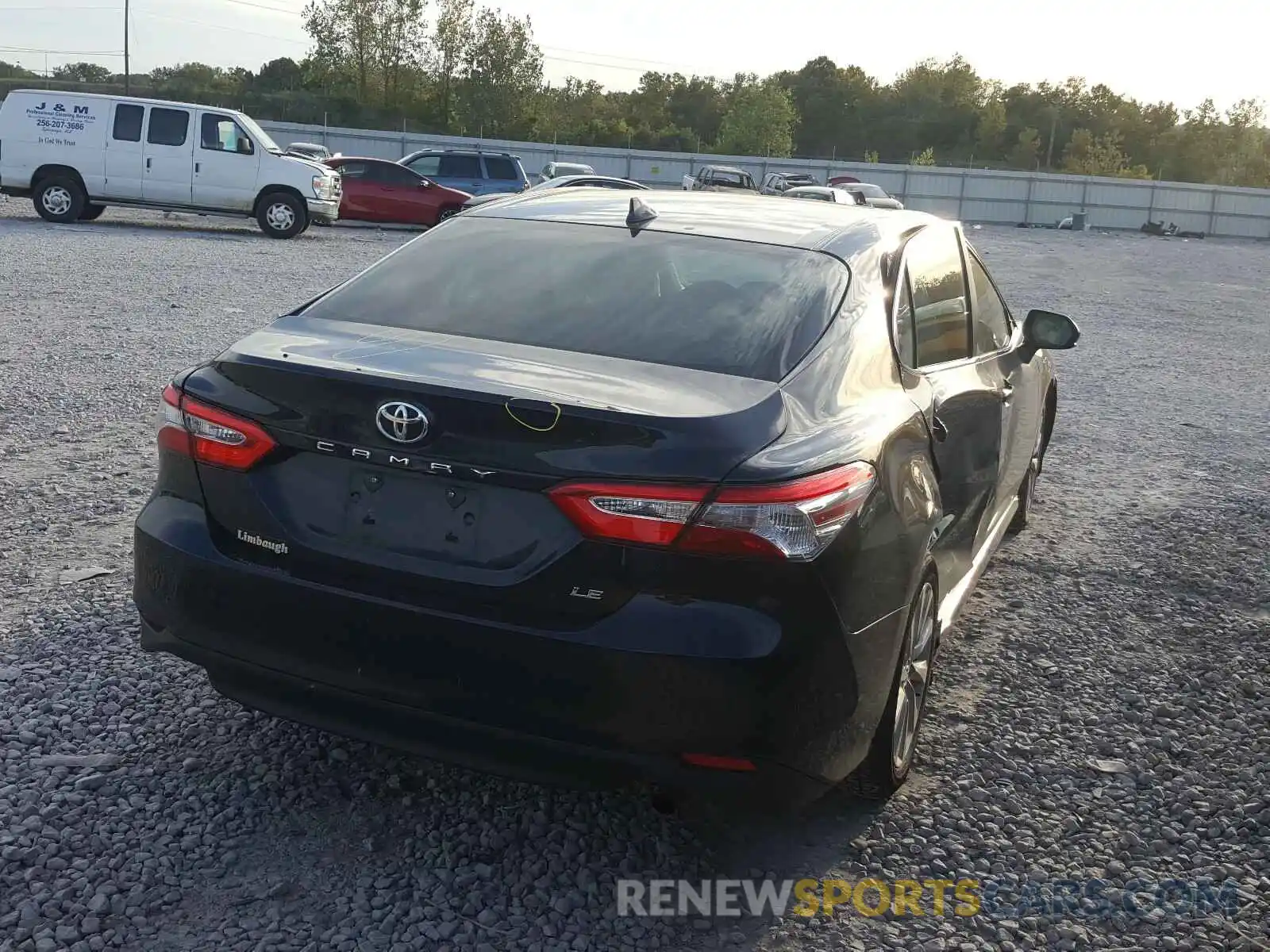 4 Photograph of a damaged car 4T1B11HK5KU838324 TOYOTA CAMRY 2019