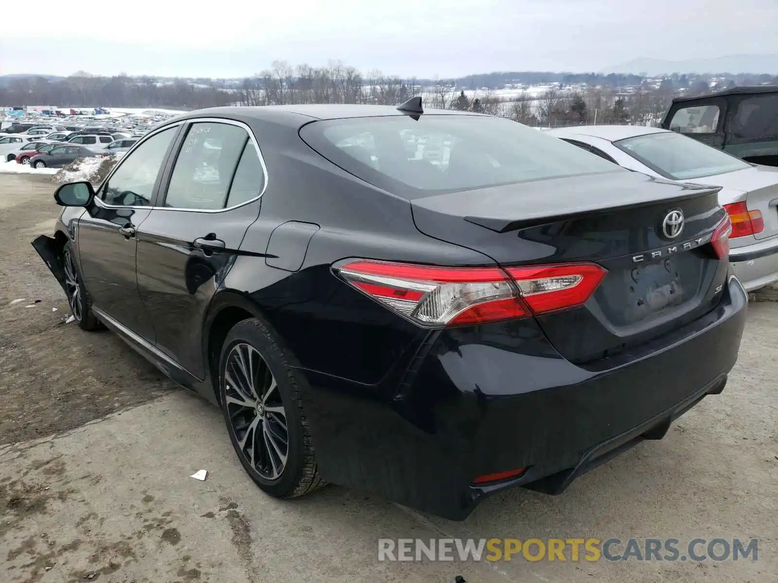 3 Photograph of a damaged car 4T1B11HK5KU839506 TOYOTA CAMRY 2019