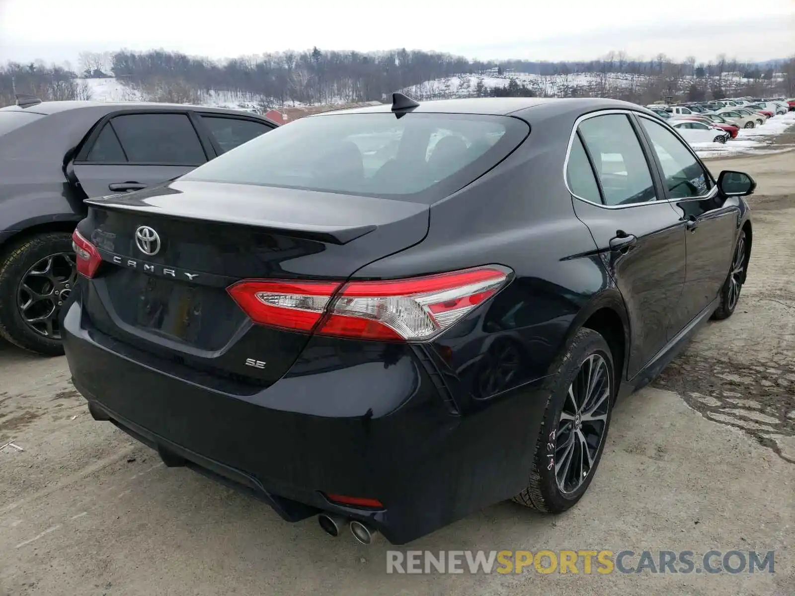 4 Photograph of a damaged car 4T1B11HK5KU839506 TOYOTA CAMRY 2019