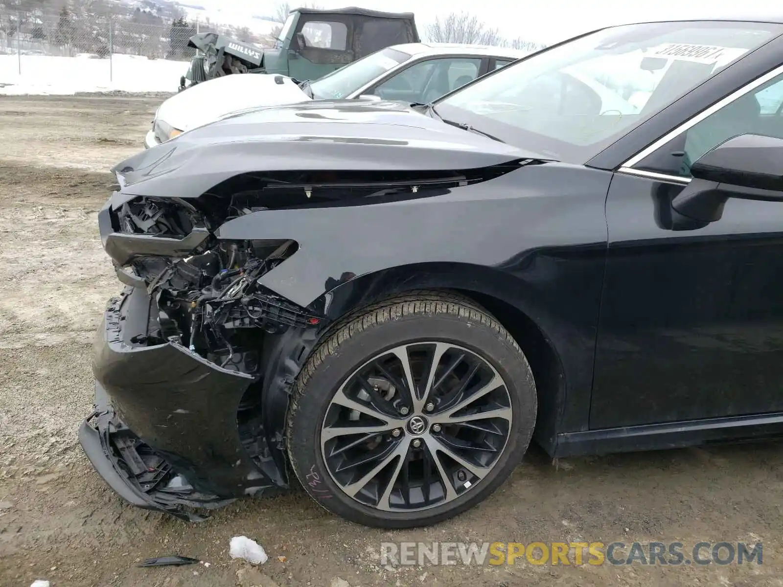 9 Photograph of a damaged car 4T1B11HK5KU839506 TOYOTA CAMRY 2019