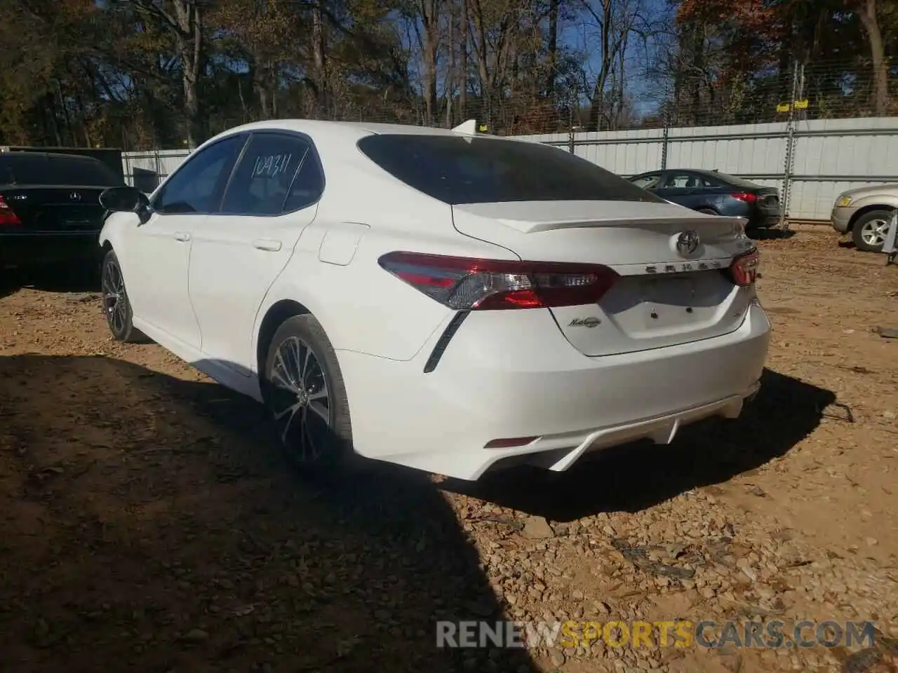 3 Photograph of a damaged car 4T1B11HK5KU840929 TOYOTA CAMRY 2019