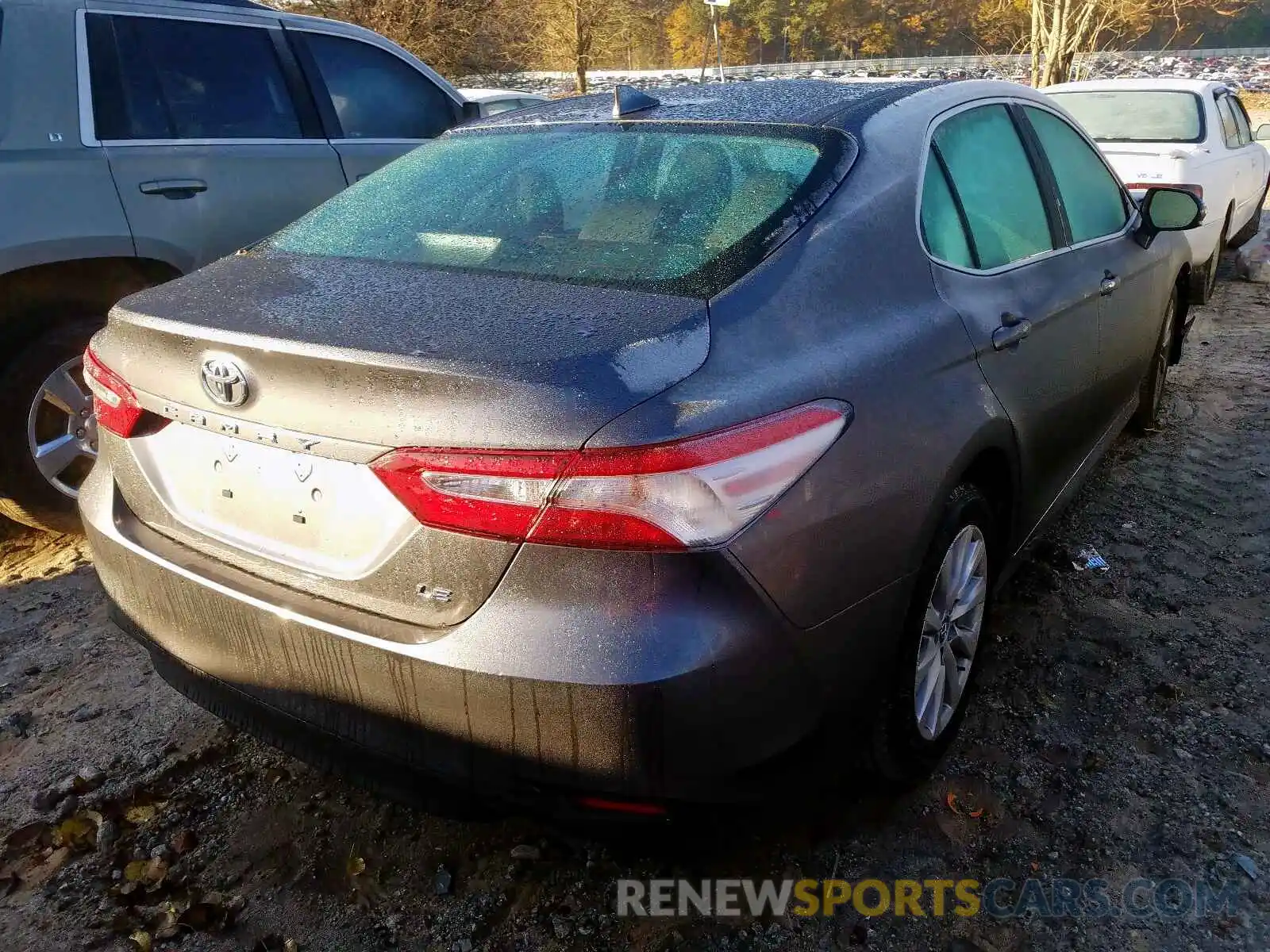 4 Photograph of a damaged car 4T1B11HK5KU841997 TOYOTA CAMRY 2019