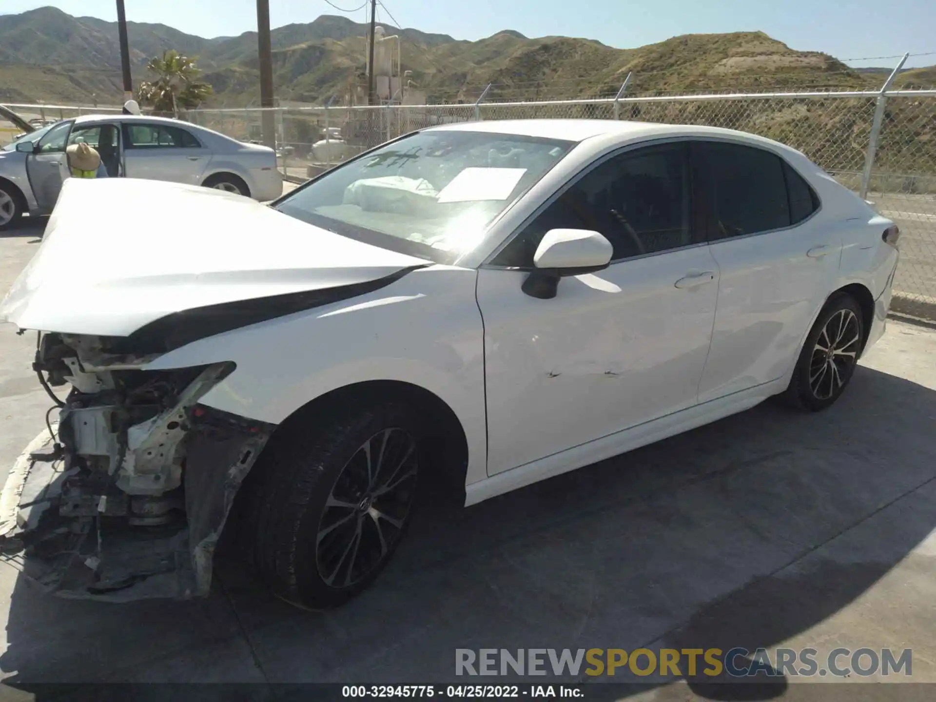 2 Photograph of a damaged car 4T1B11HK5KU843961 TOYOTA CAMRY 2019