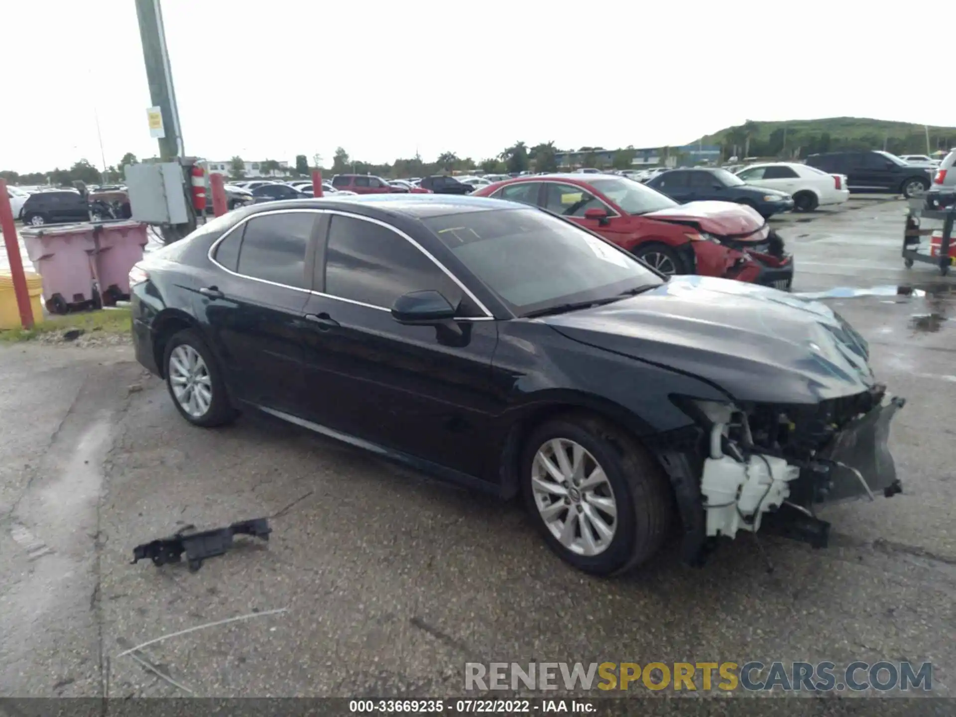 1 Photograph of a damaged car 4T1B11HK5KU849579 TOYOTA CAMRY 2019