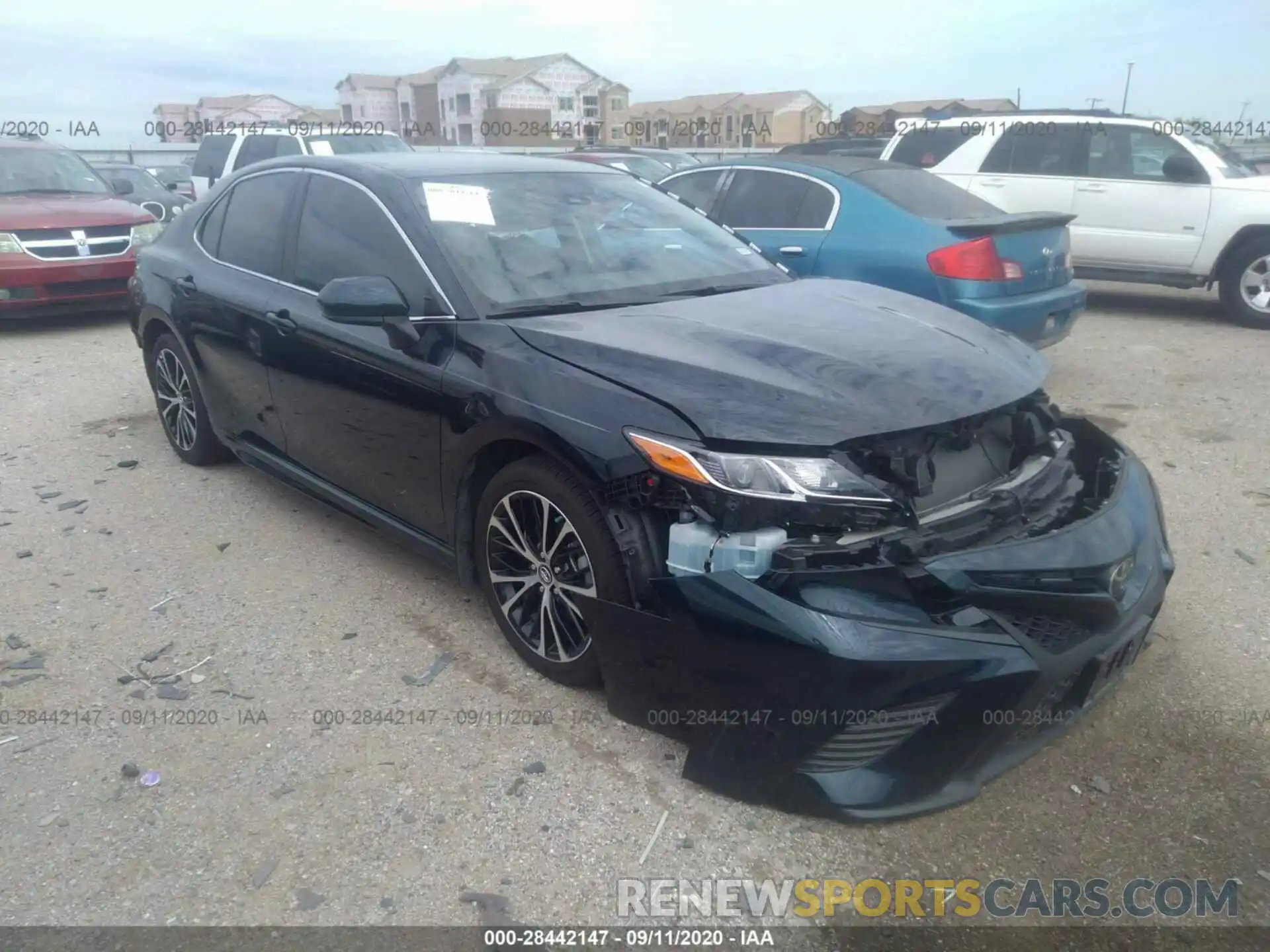 1 Photograph of a damaged car 4T1B11HK5KU849811 TOYOTA CAMRY 2019