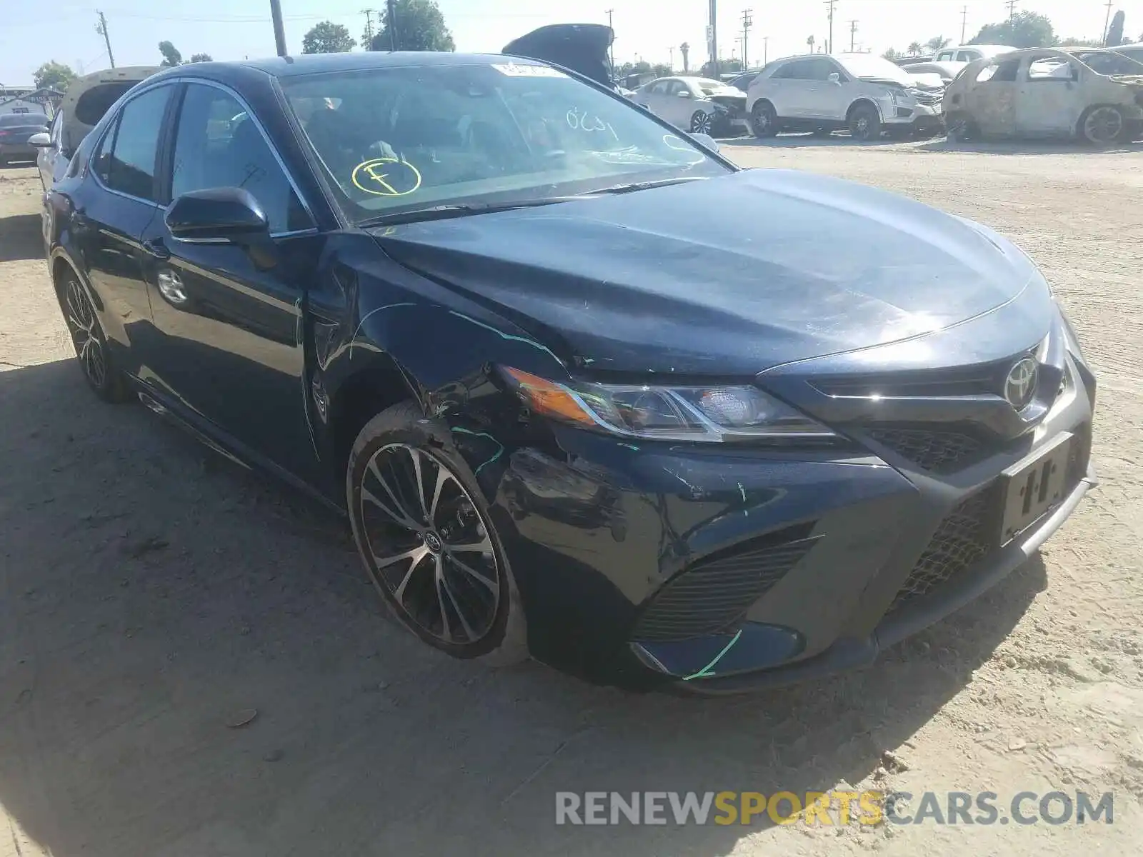 1 Photograph of a damaged car 4T1B11HK5KU850909 TOYOTA CAMRY 2019