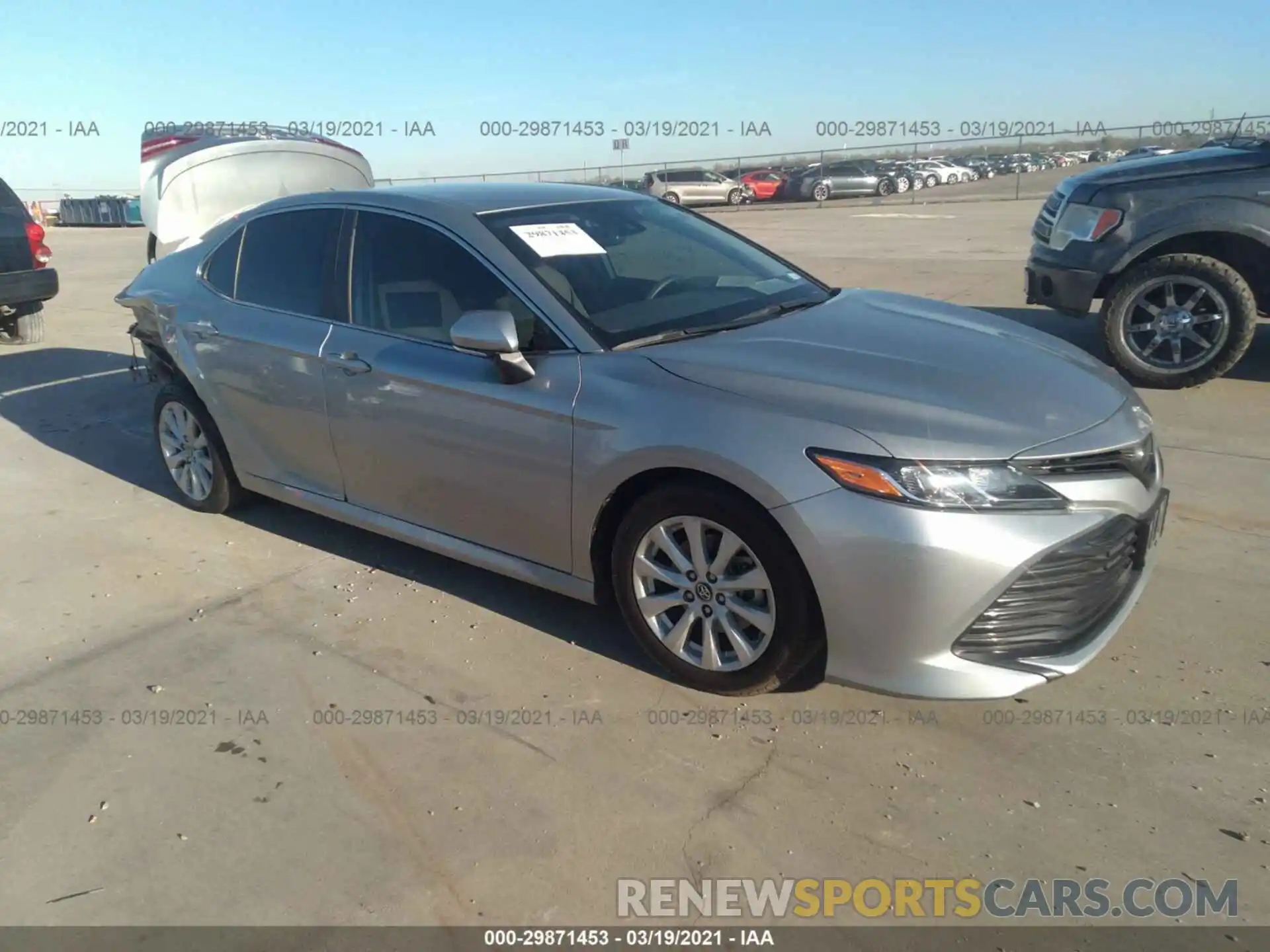 1 Photograph of a damaged car 4T1B11HK5KU850957 TOYOTA CAMRY 2019