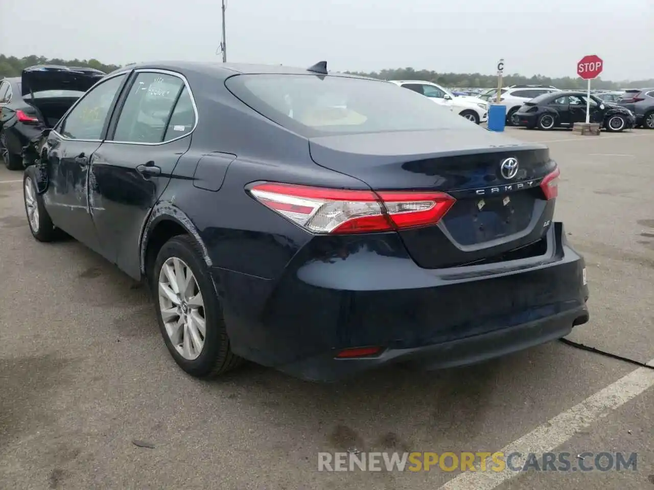 3 Photograph of a damaged car 4T1B11HK5KU852451 TOYOTA CAMRY 2019