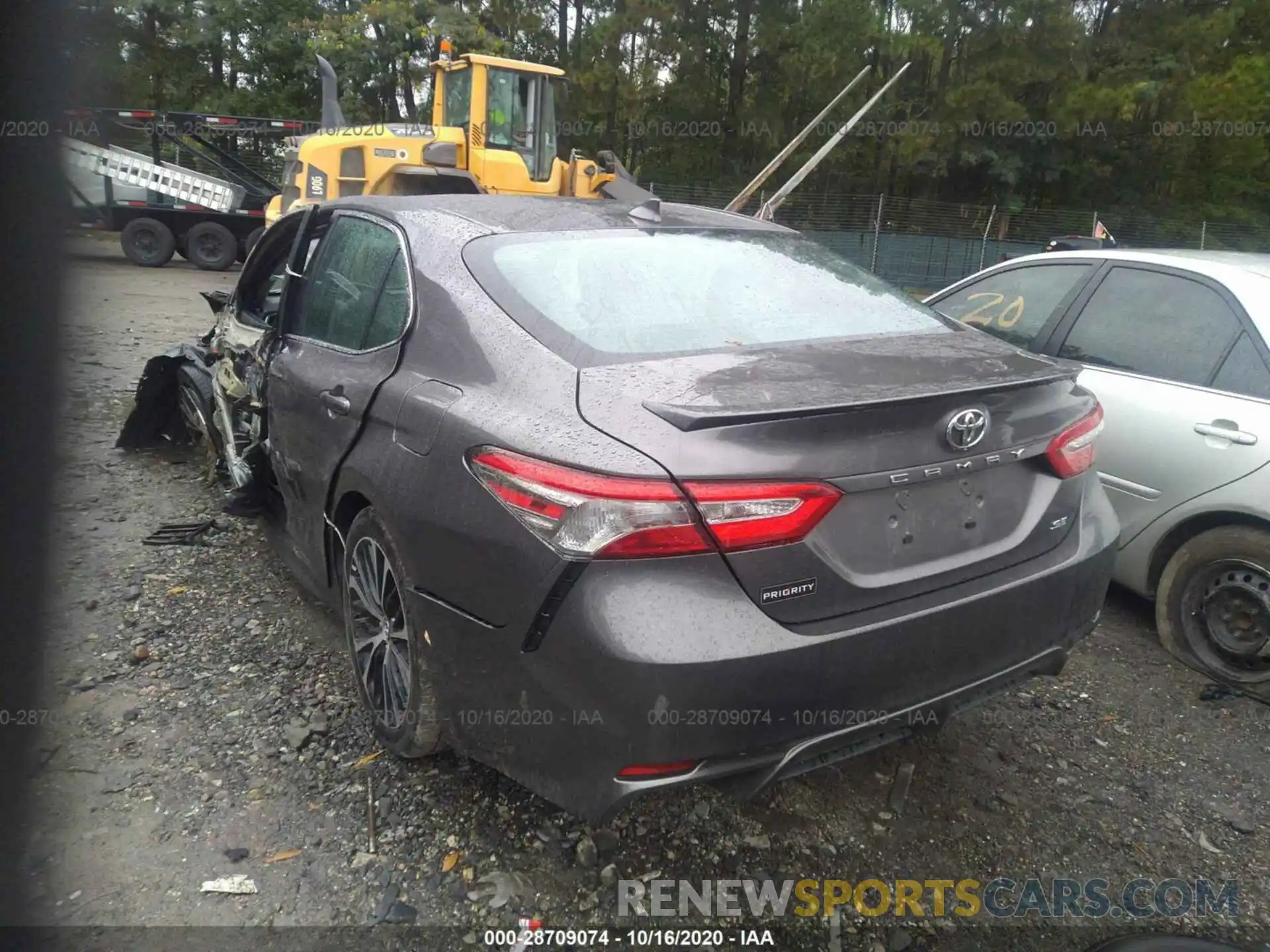 3 Photograph of a damaged car 4T1B11HK5KU854295 TOYOTA CAMRY 2019