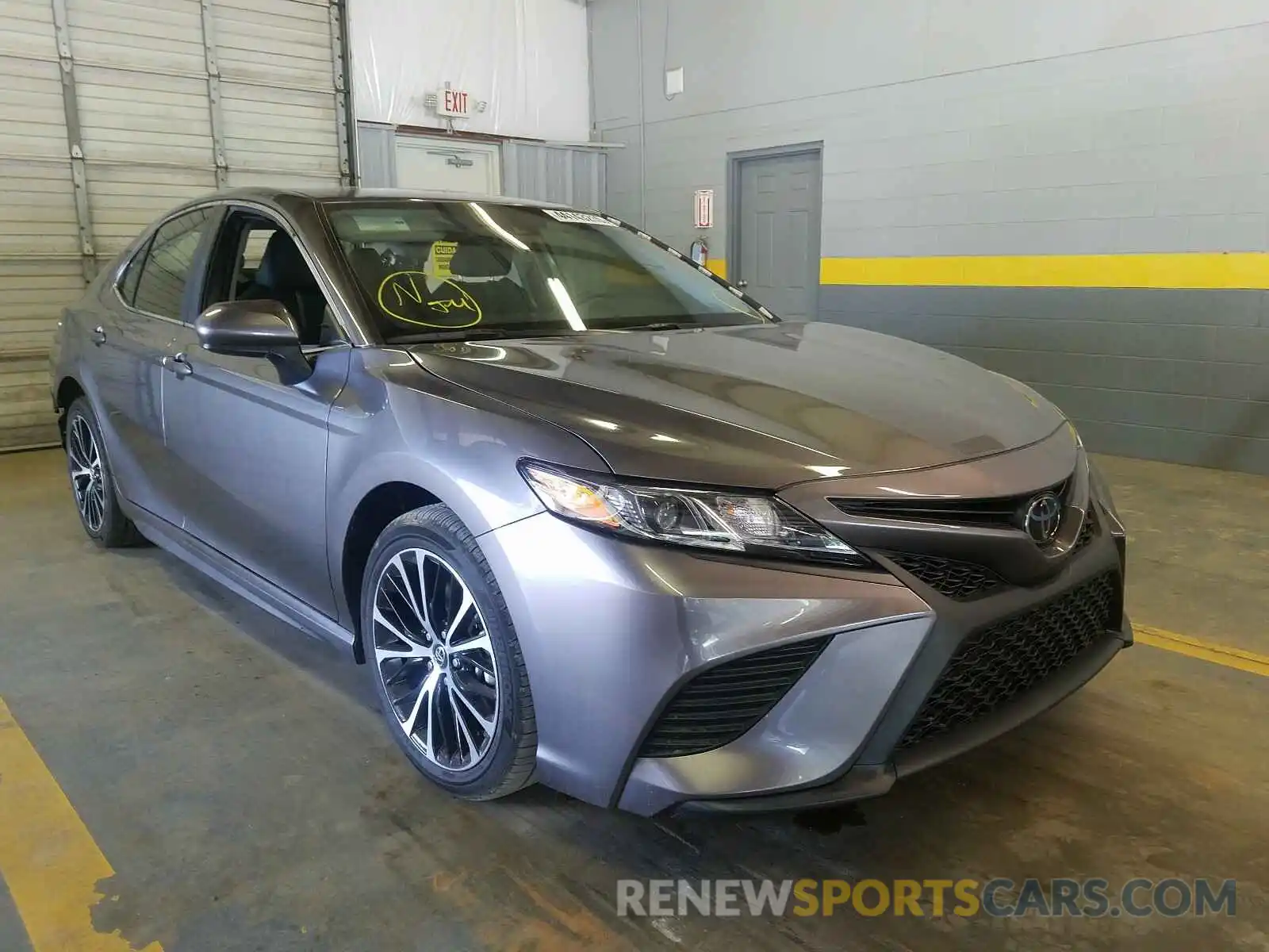 1 Photograph of a damaged car 4T1B11HK5KU854944 TOYOTA CAMRY 2019