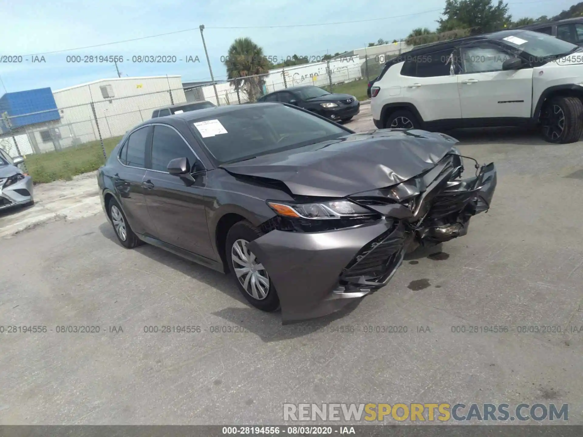 1 Photograph of a damaged car 4T1B11HK5KU856094 TOYOTA CAMRY 2019