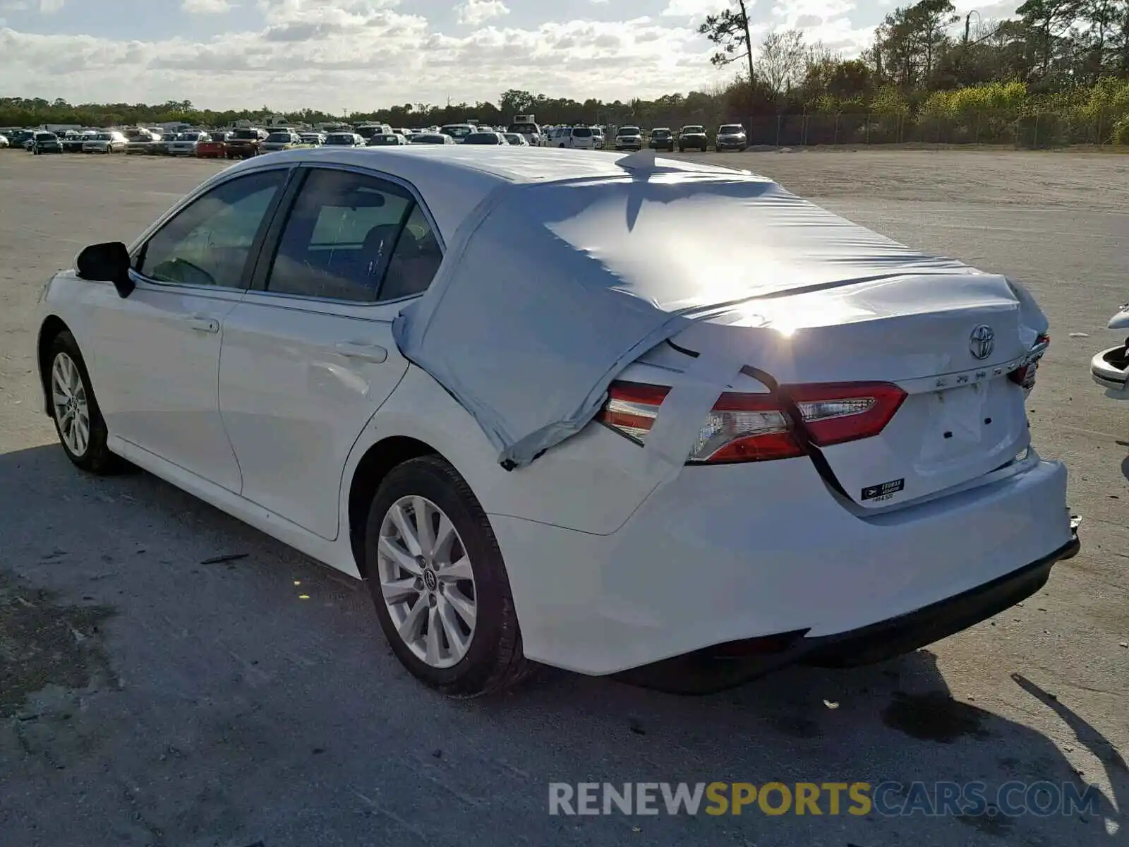 3 Photograph of a damaged car 4T1B11HK6KU****** TOYOTA CAMRY 2019