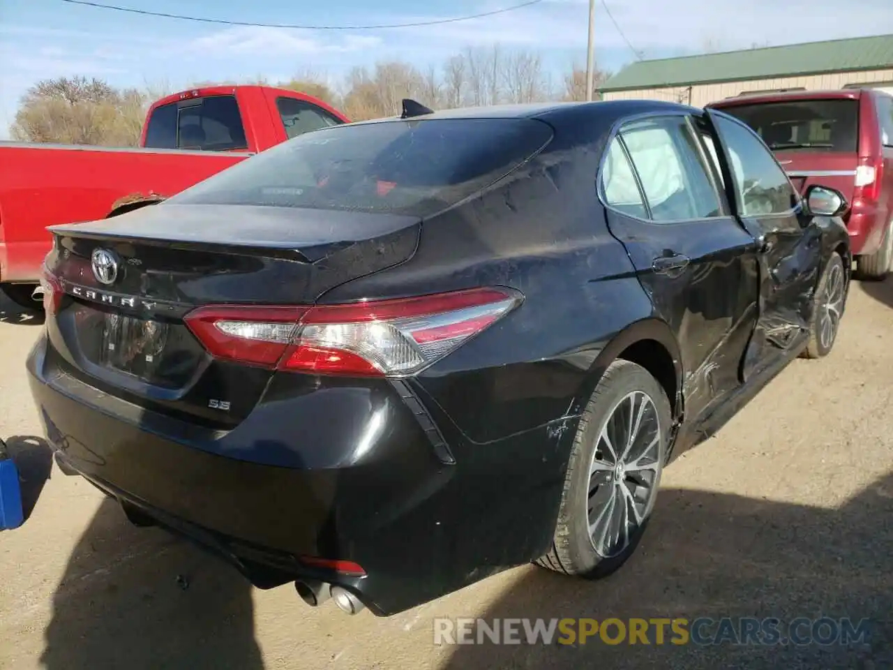 4 Photograph of a damaged car 4T1B11HK6KU160179 TOYOTA CAMRY 2019