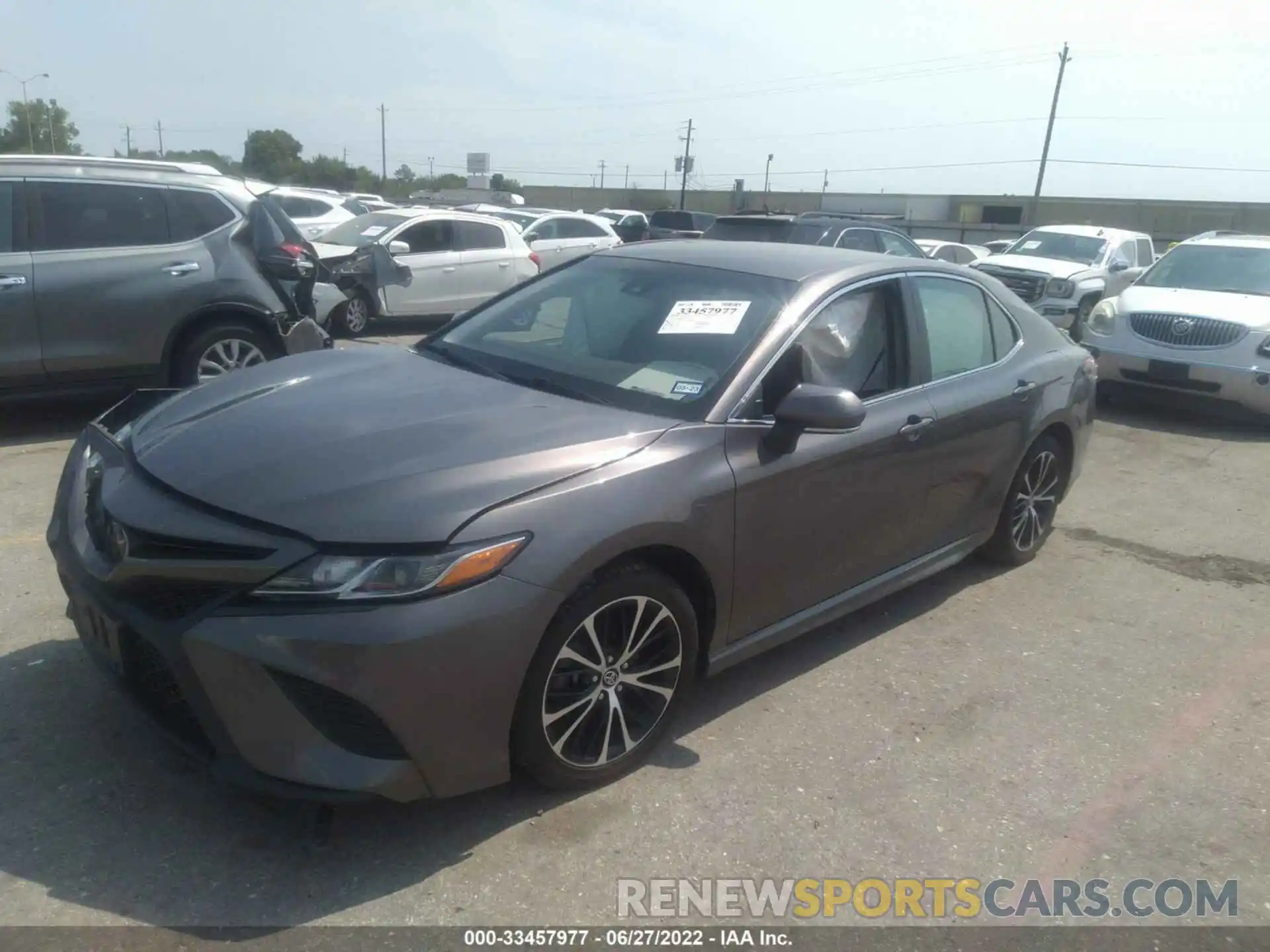 2 Photograph of a damaged car 4T1B11HK6KU160442 TOYOTA CAMRY 2019