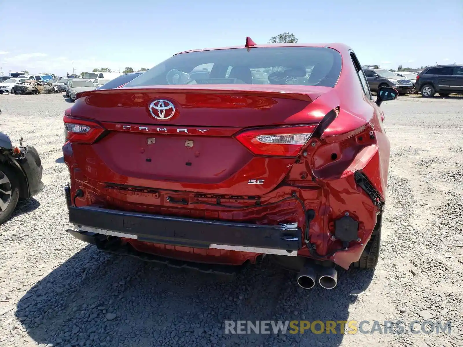 9 Photograph of a damaged car 4T1B11HK6KU161509 TOYOTA CAMRY 2019