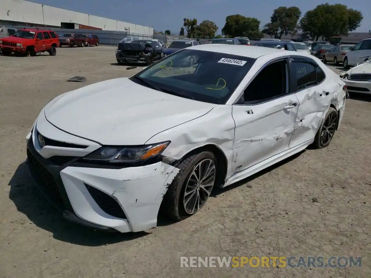 2 Photograph of a damaged car 4T1B11HK6KU161543 TOYOTA CAMRY 2019