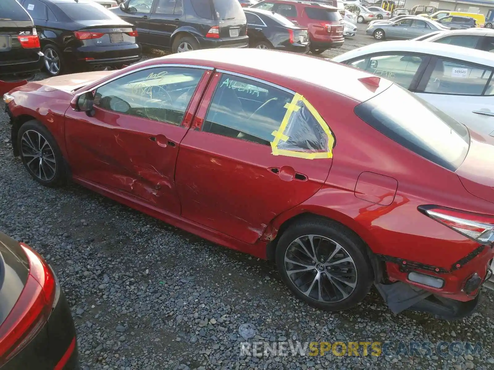 9 Photograph of a damaged car 4T1B11HK6KU163969 TOYOTA CAMRY 2019