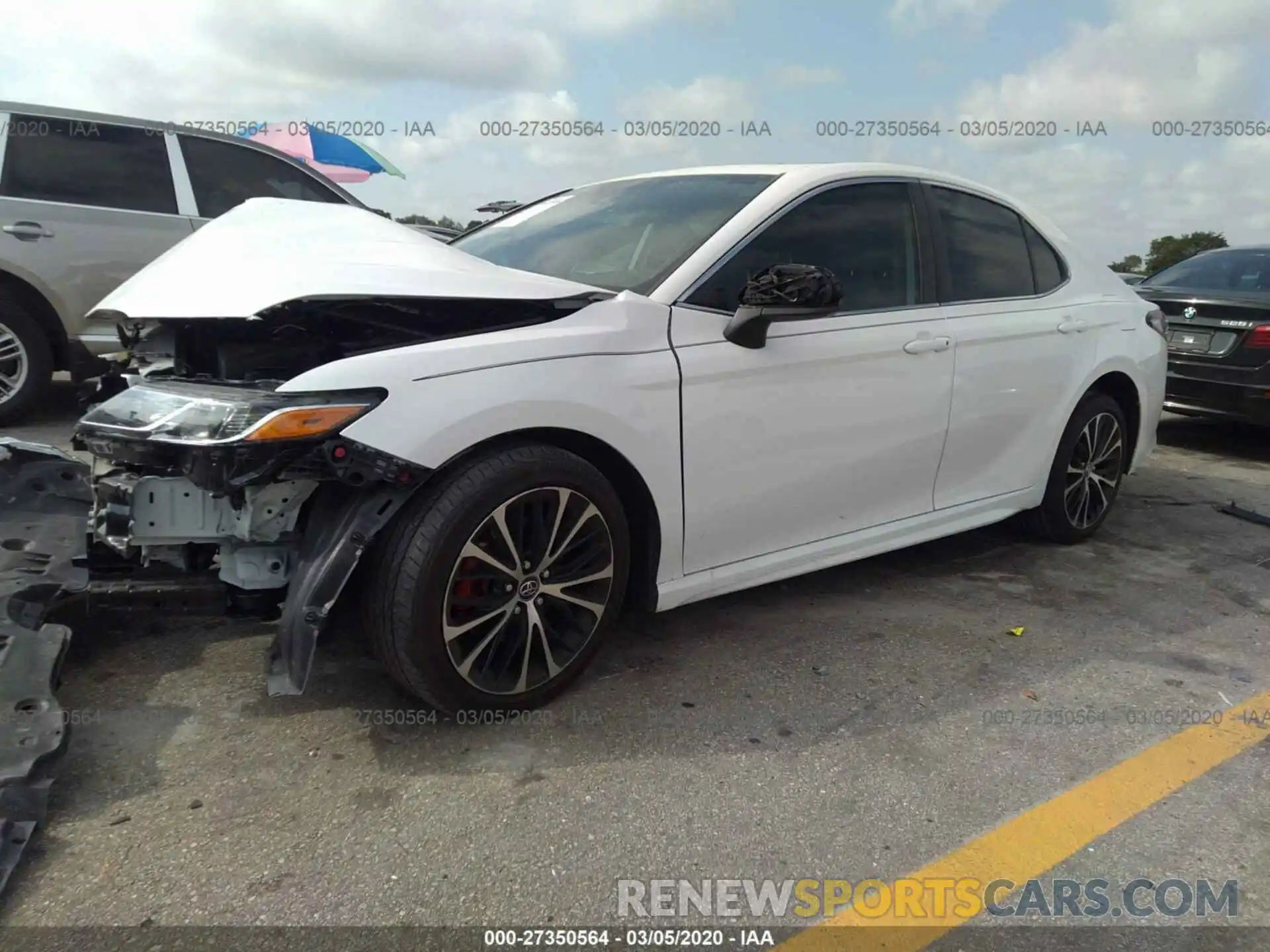 2 Photograph of a damaged car 4T1B11HK6KU165009 TOYOTA CAMRY 2019