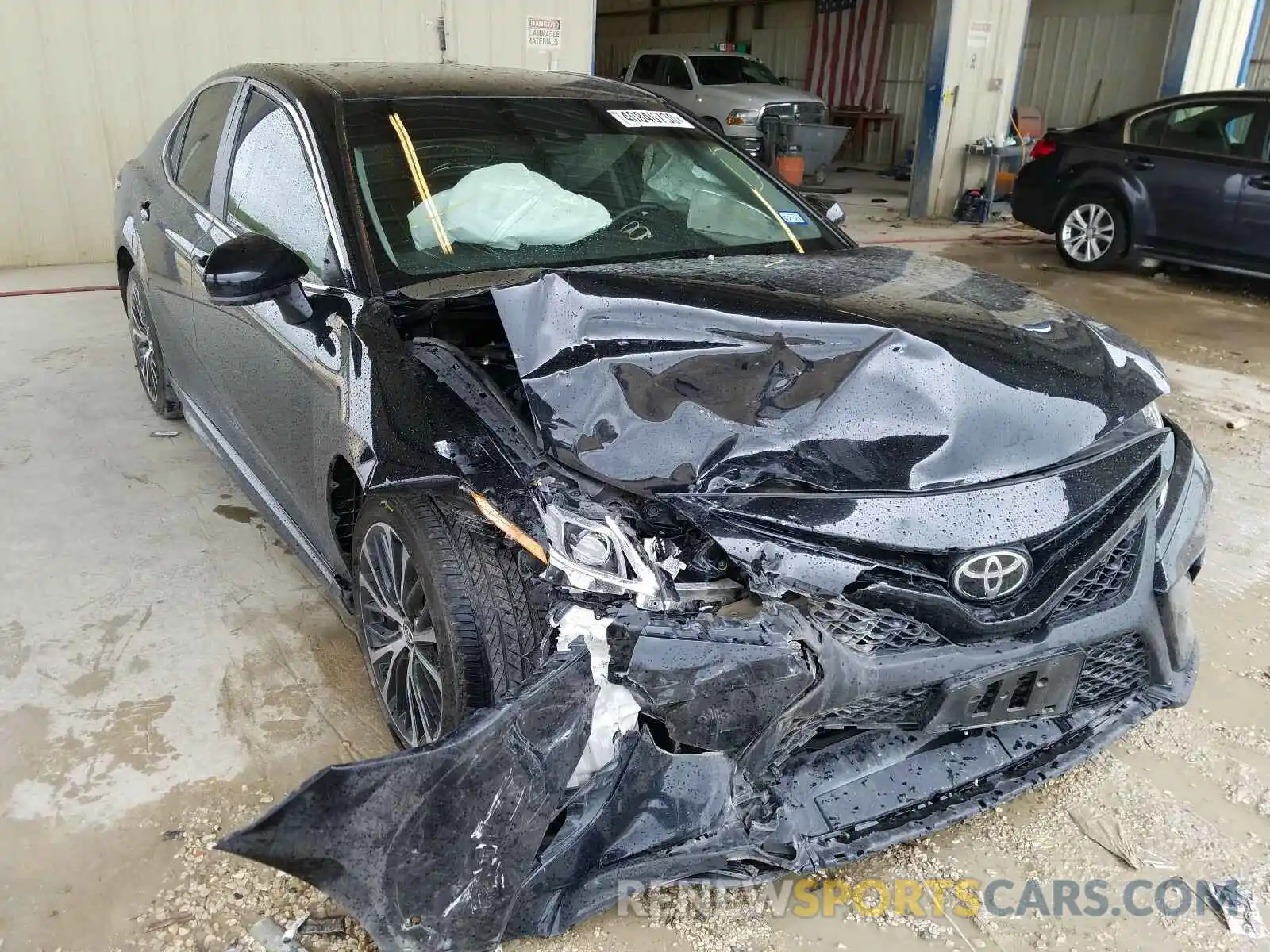 1 Photograph of a damaged car 4T1B11HK6KU167097 TOYOTA CAMRY 2019