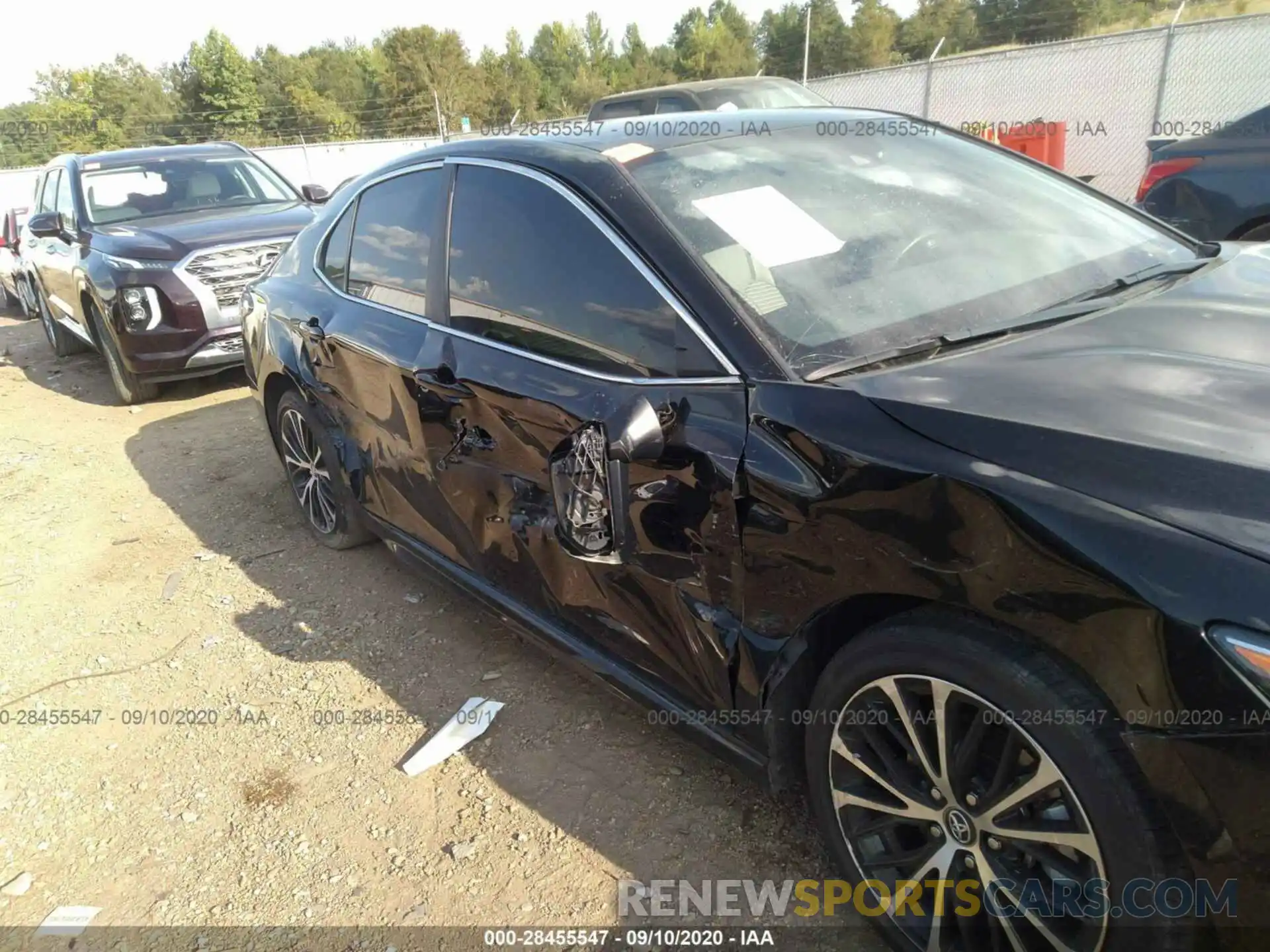 6 Photograph of a damaged car 4T1B11HK6KU167830 TOYOTA CAMRY 2019