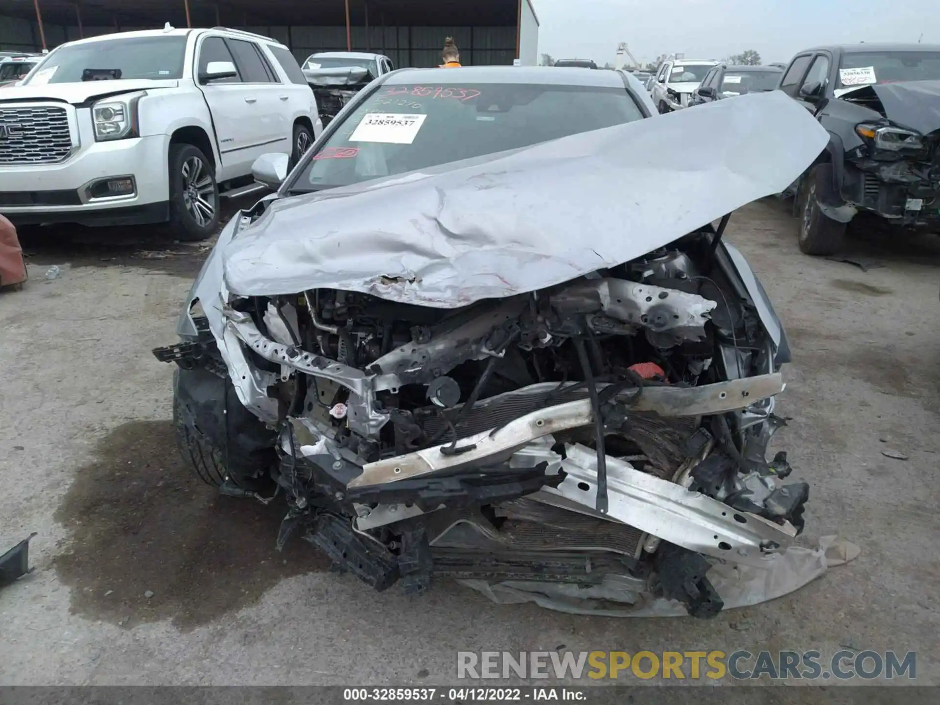 6 Photograph of a damaged car 4T1B11HK6KU168752 TOYOTA CAMRY 2019