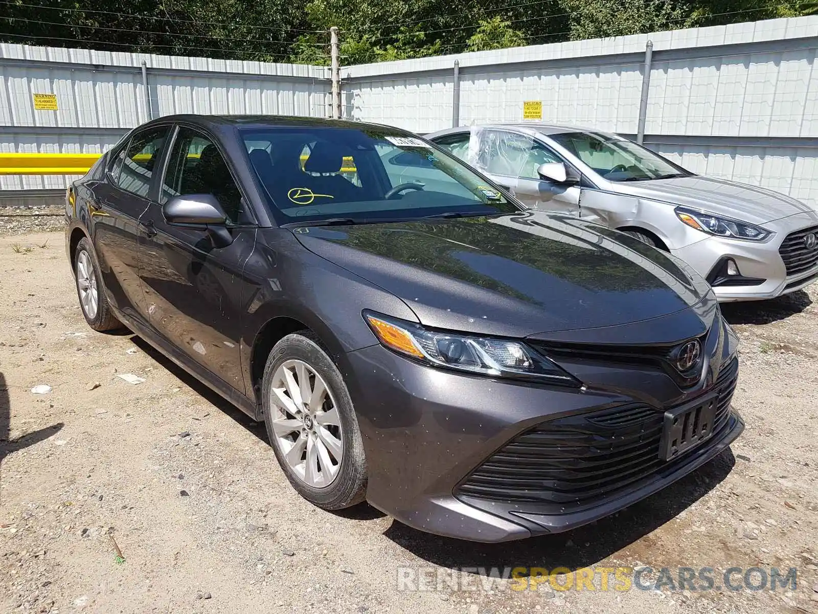 1 Photograph of a damaged car 4T1B11HK6KU169125 TOYOTA CAMRY 2019