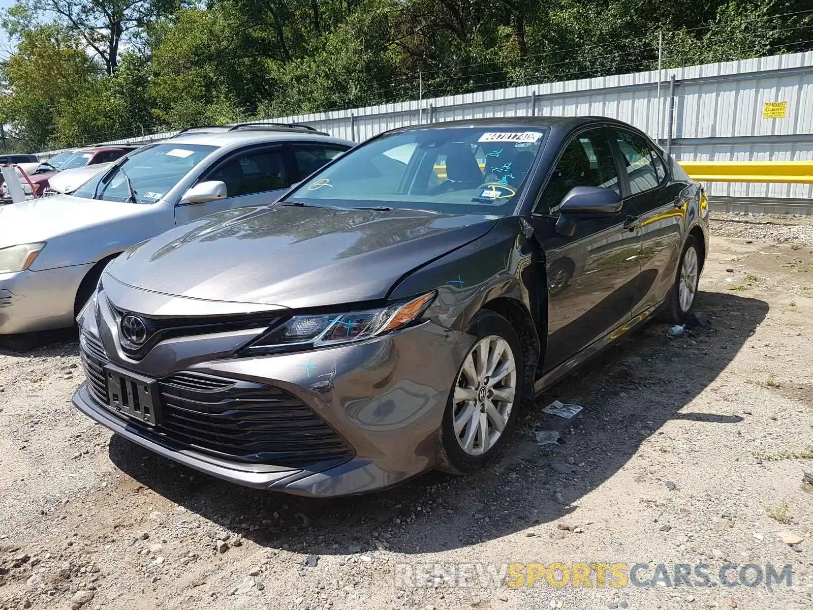 2 Photograph of a damaged car 4T1B11HK6KU169125 TOYOTA CAMRY 2019