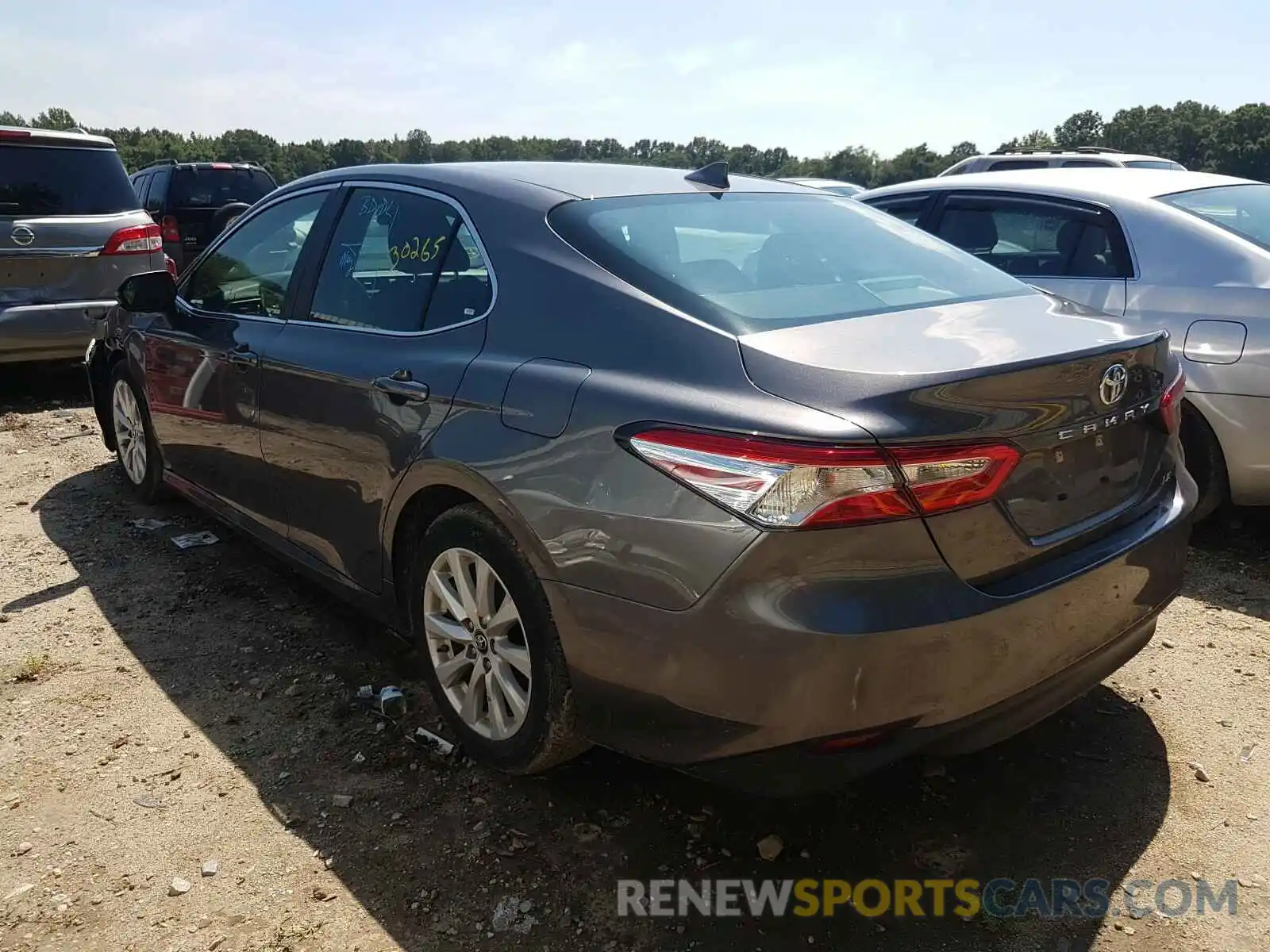 3 Photograph of a damaged car 4T1B11HK6KU169125 TOYOTA CAMRY 2019