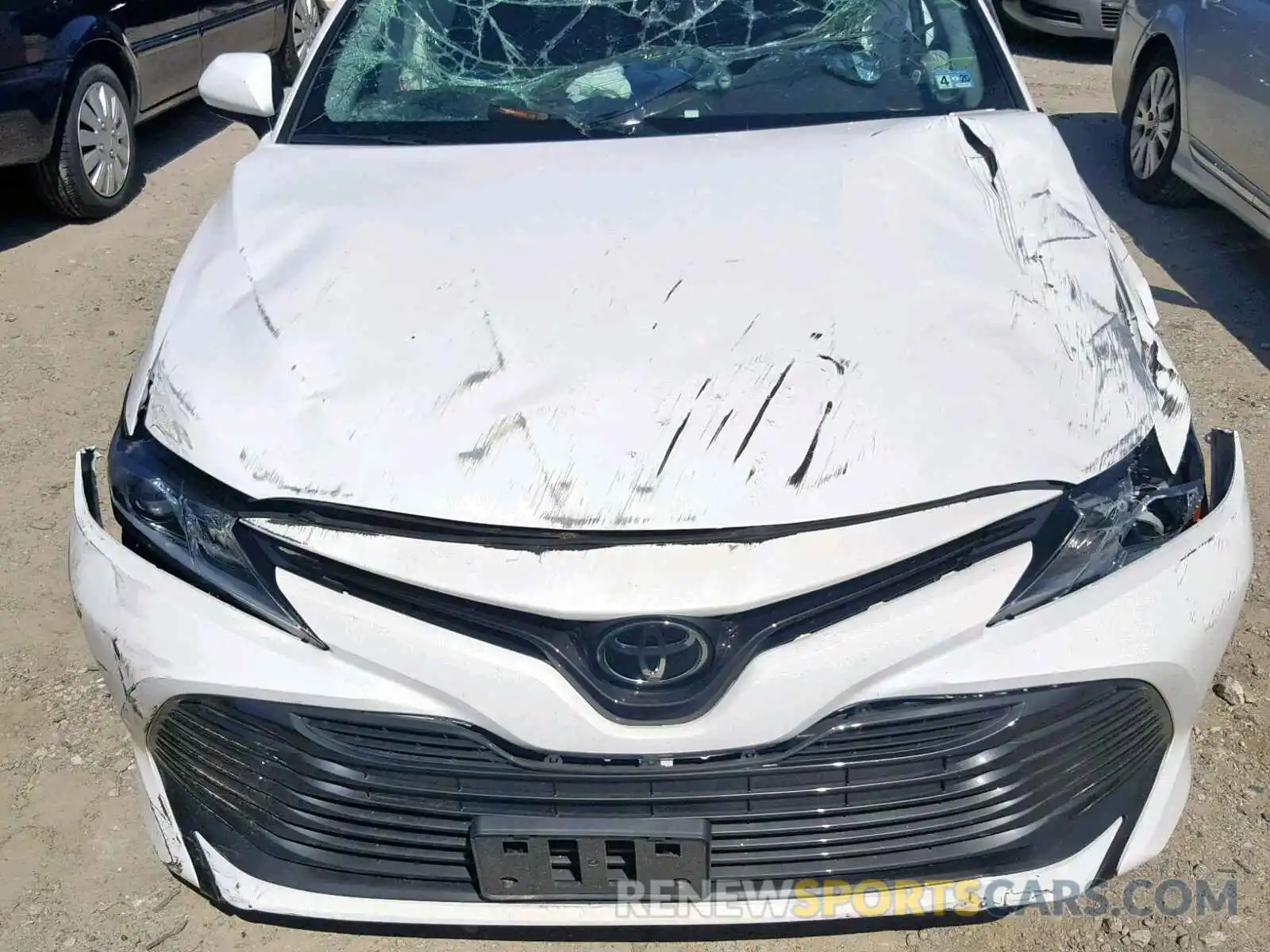 7 Фотография поврежденного автомобиля 4T1B11HK6KU169531 TOYOTA CAMRY 2019