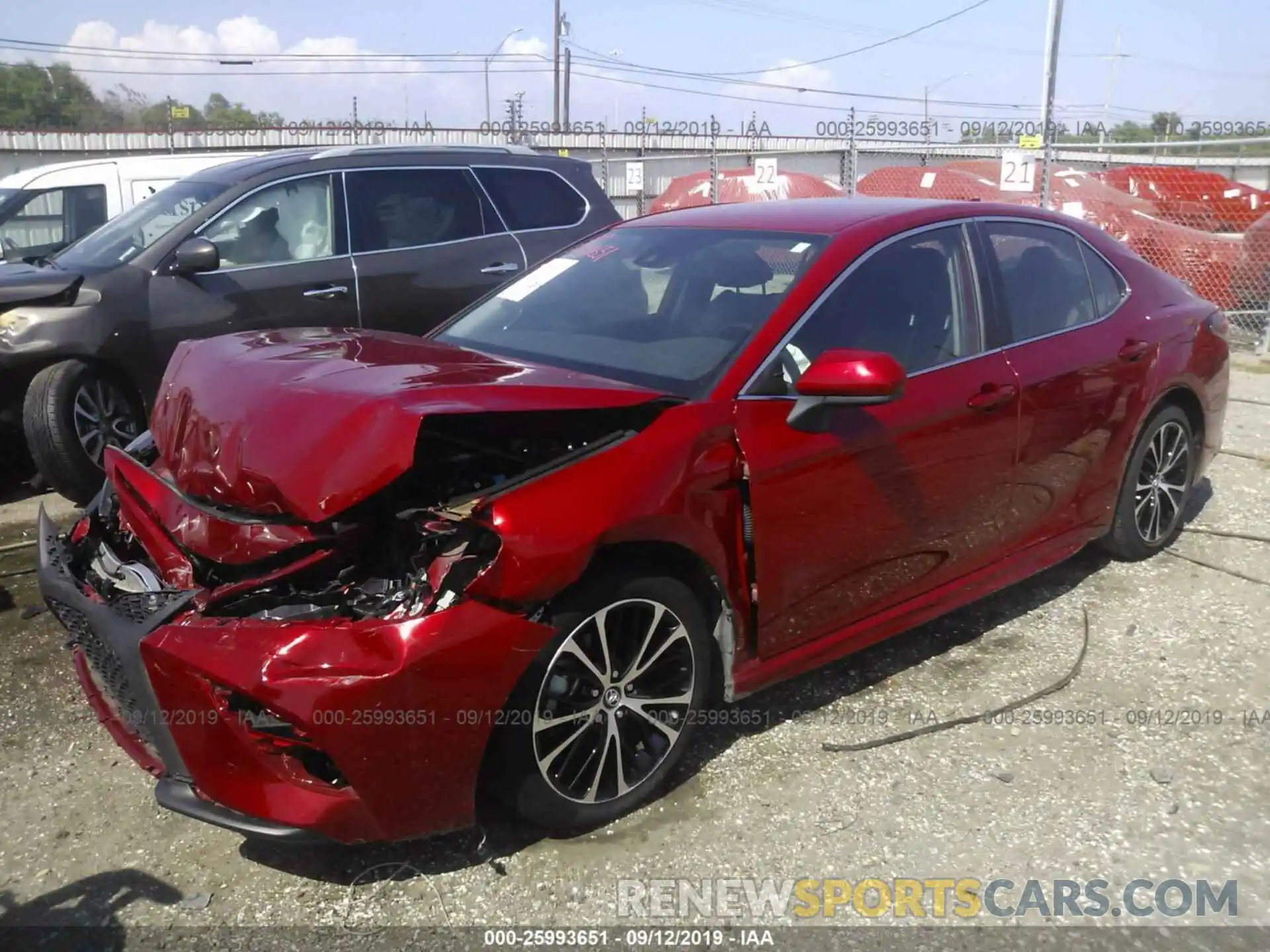 2 Photograph of a damaged car 4T1B11HK6KU170274 TOYOTA CAMRY 2019