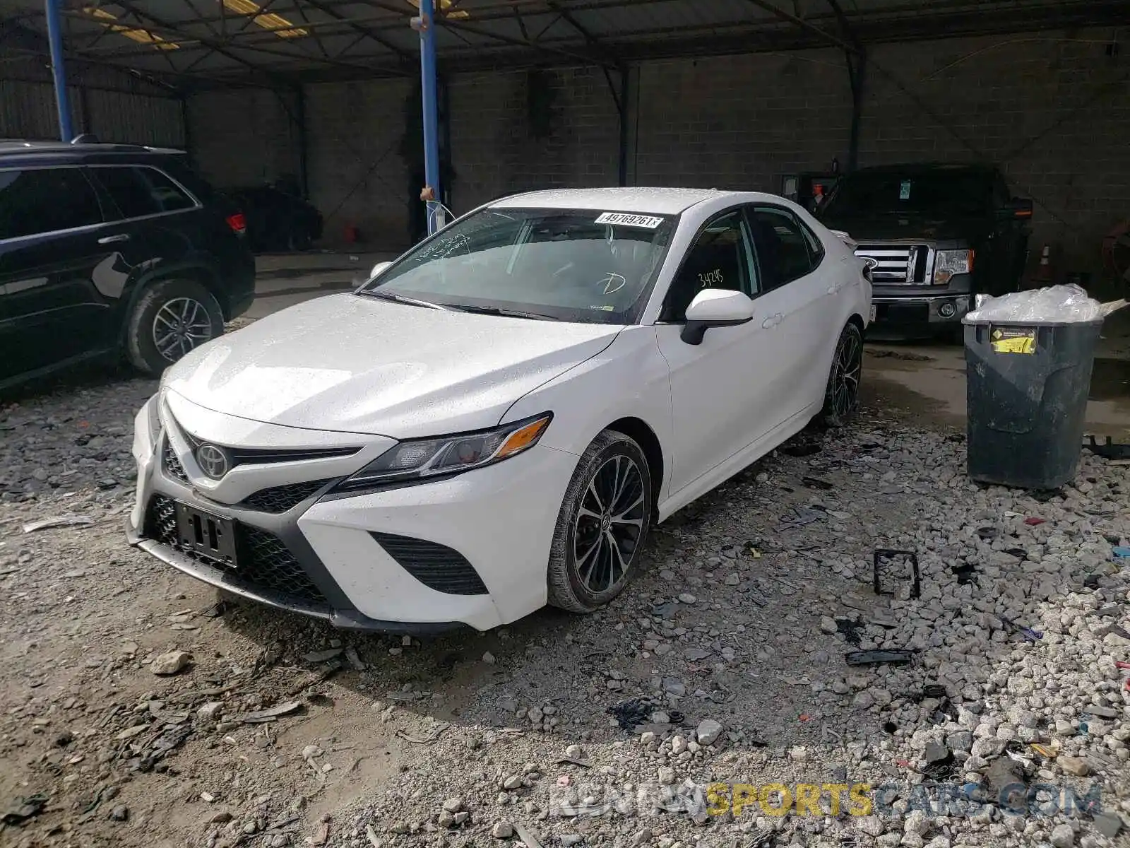 2 Photograph of a damaged car 4T1B11HK6KU173031 TOYOTA CAMRY 2019