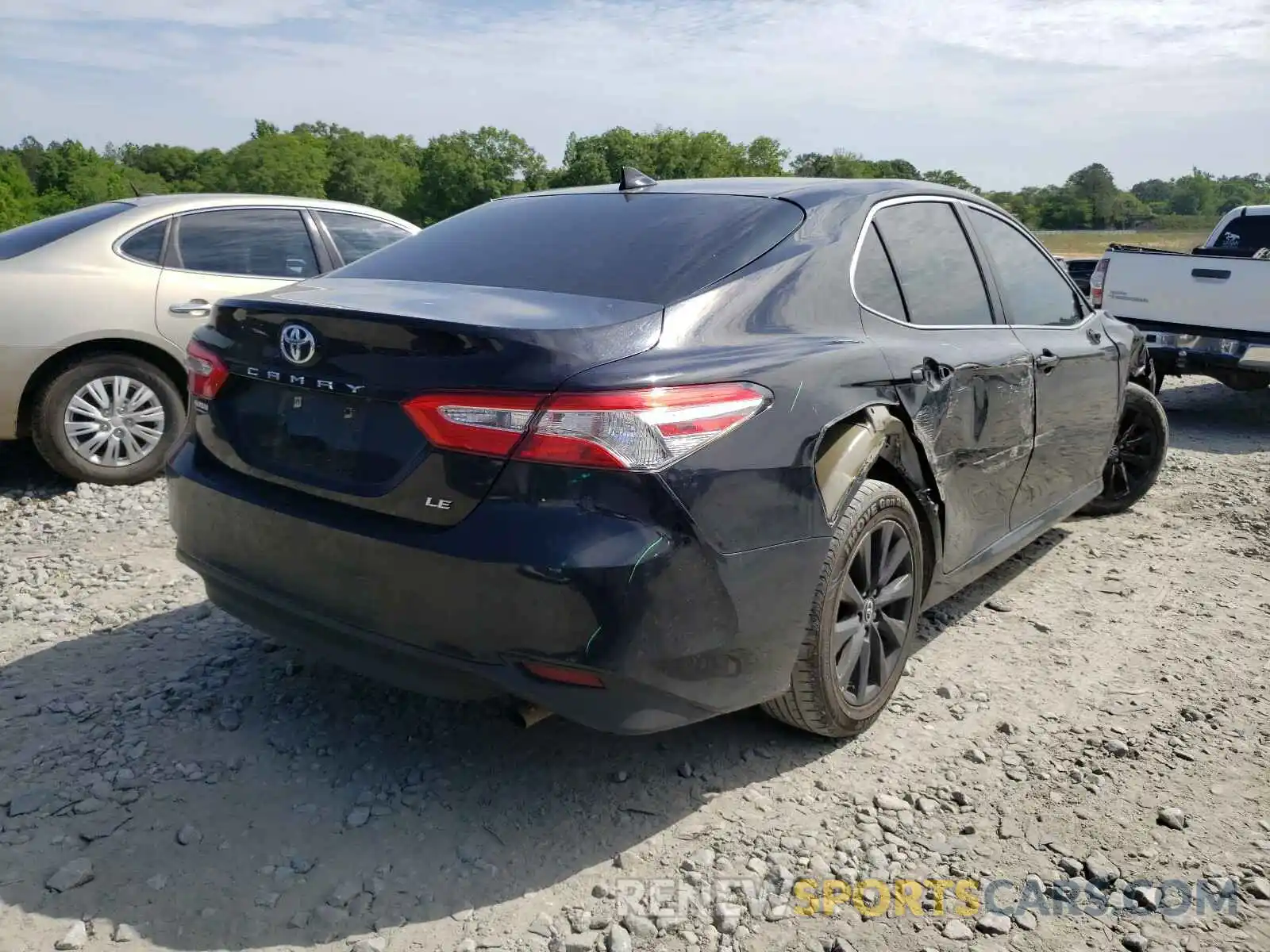 4 Photograph of a damaged car 4T1B11HK6KU173868 TOYOTA CAMRY 2019