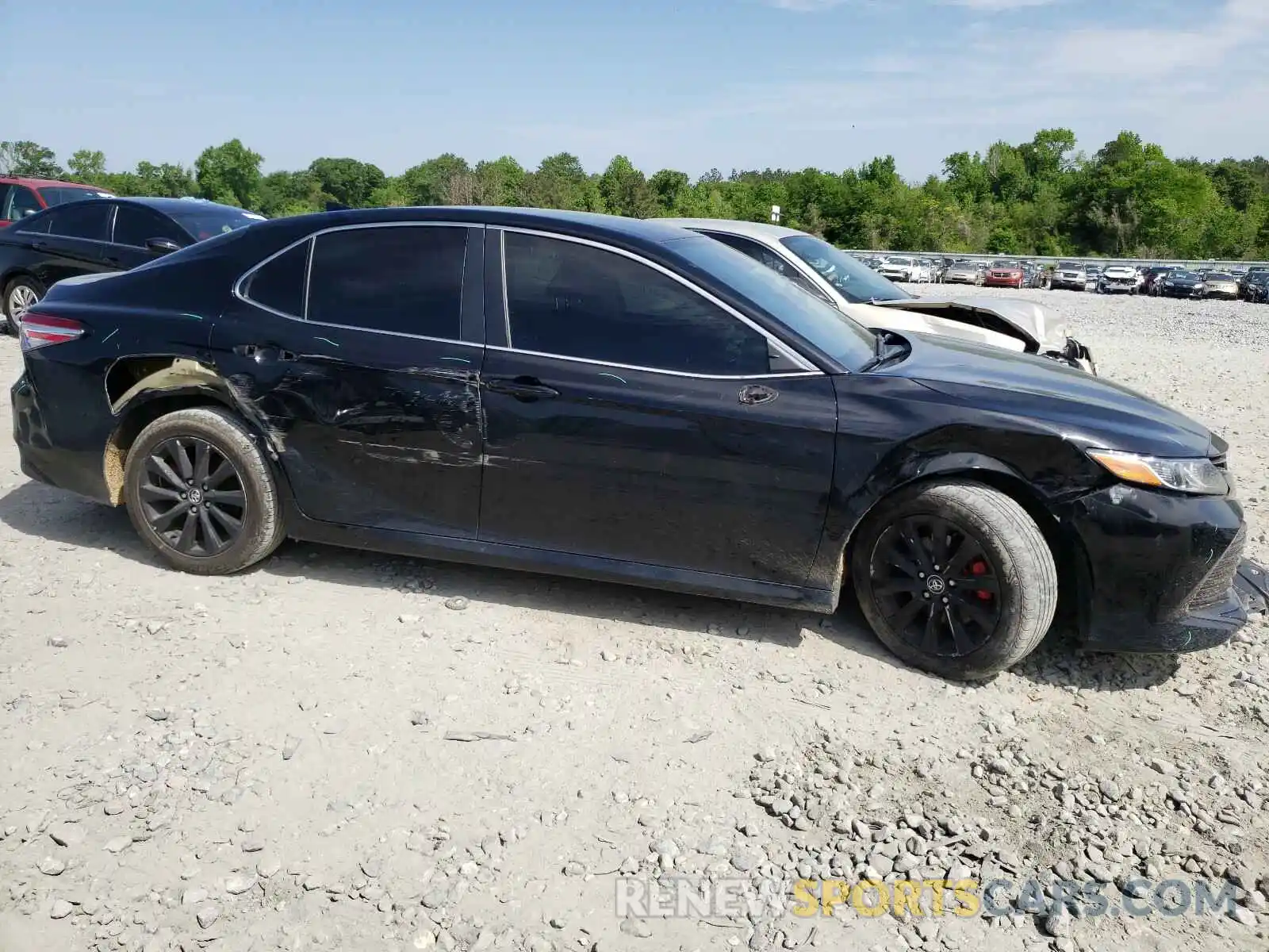 9 Photograph of a damaged car 4T1B11HK6KU173868 TOYOTA CAMRY 2019