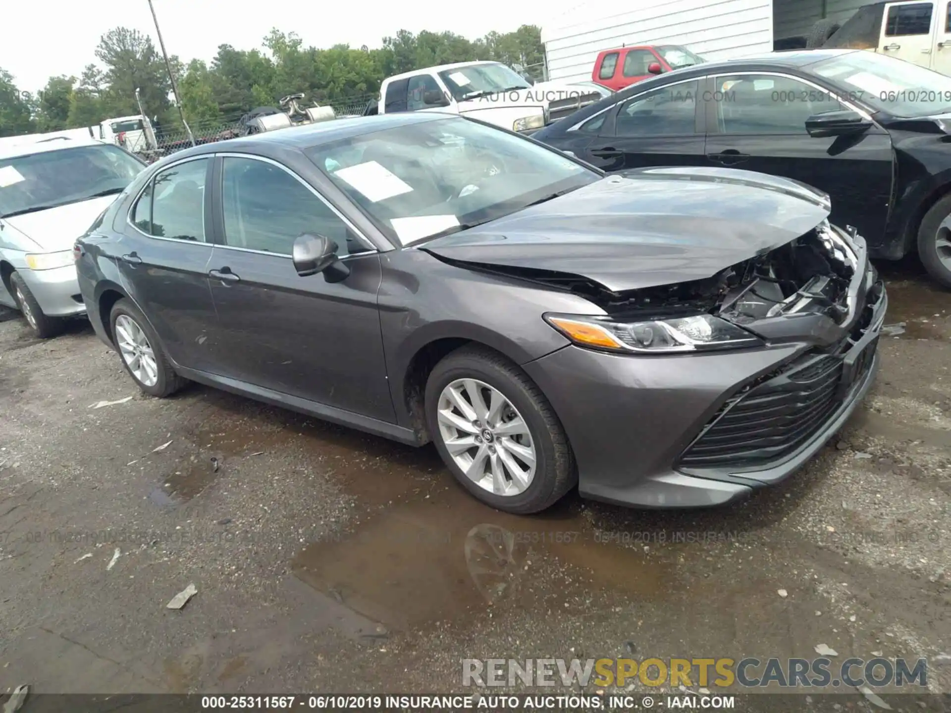 1 Photograph of a damaged car 4T1B11HK6KU174583 TOYOTA CAMRY 2019