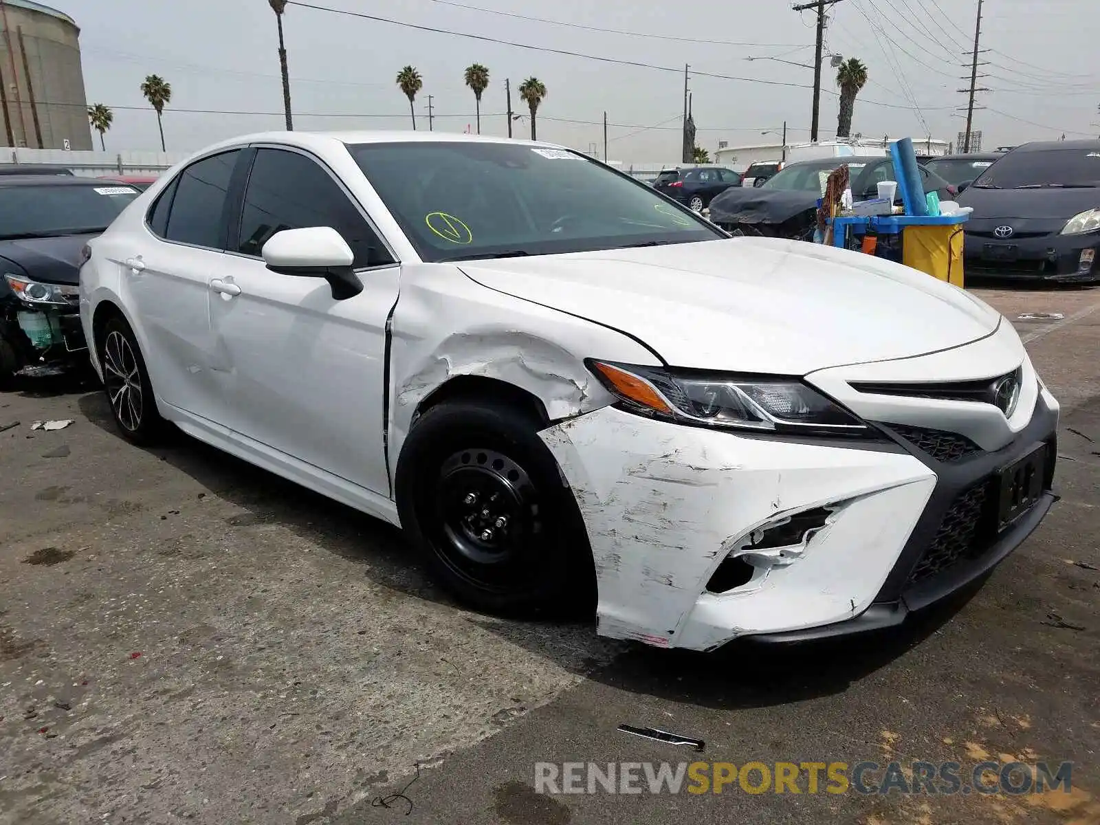 1 Photograph of a damaged car 4T1B11HK6KU174860 TOYOTA CAMRY 2019