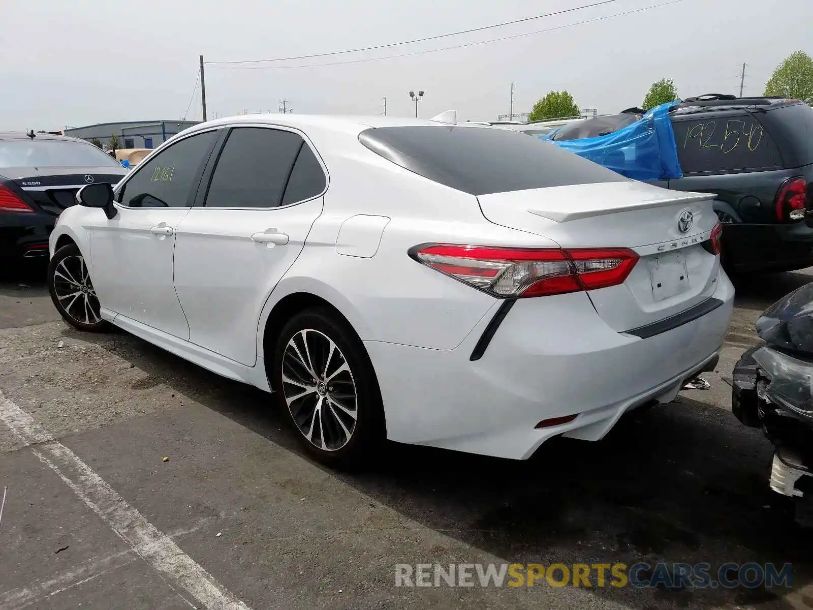 3 Photograph of a damaged car 4T1B11HK6KU174860 TOYOTA CAMRY 2019