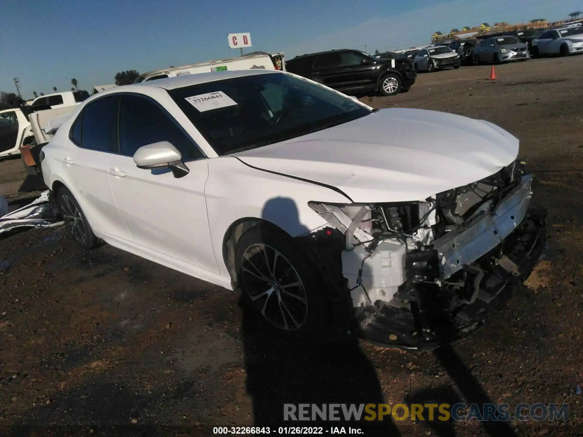 1 Photograph of a damaged car 4T1B11HK6KU174941 TOYOTA CAMRY 2019