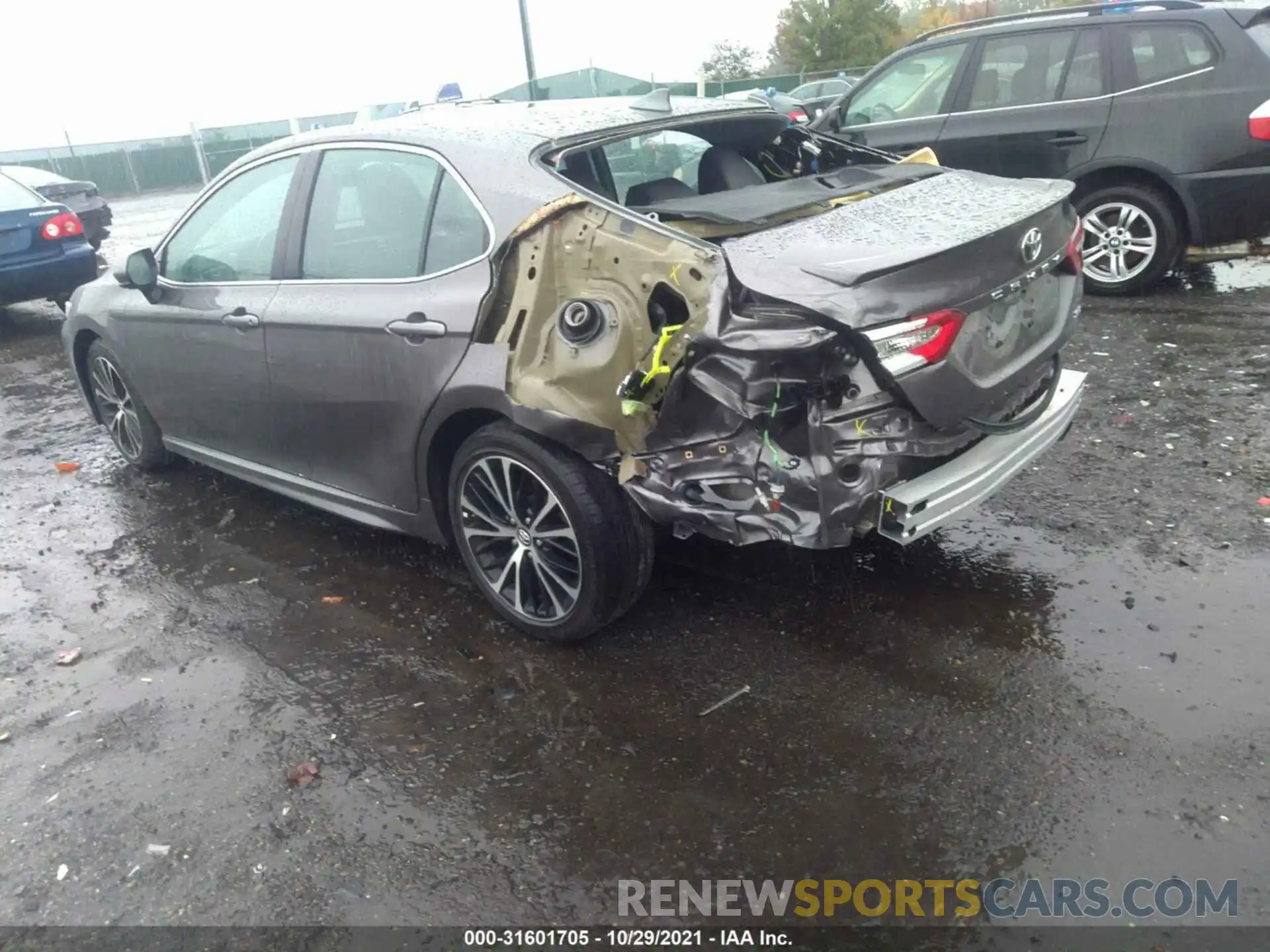 3 Photograph of a damaged car 4T1B11HK6KU174972 TOYOTA CAMRY 2019