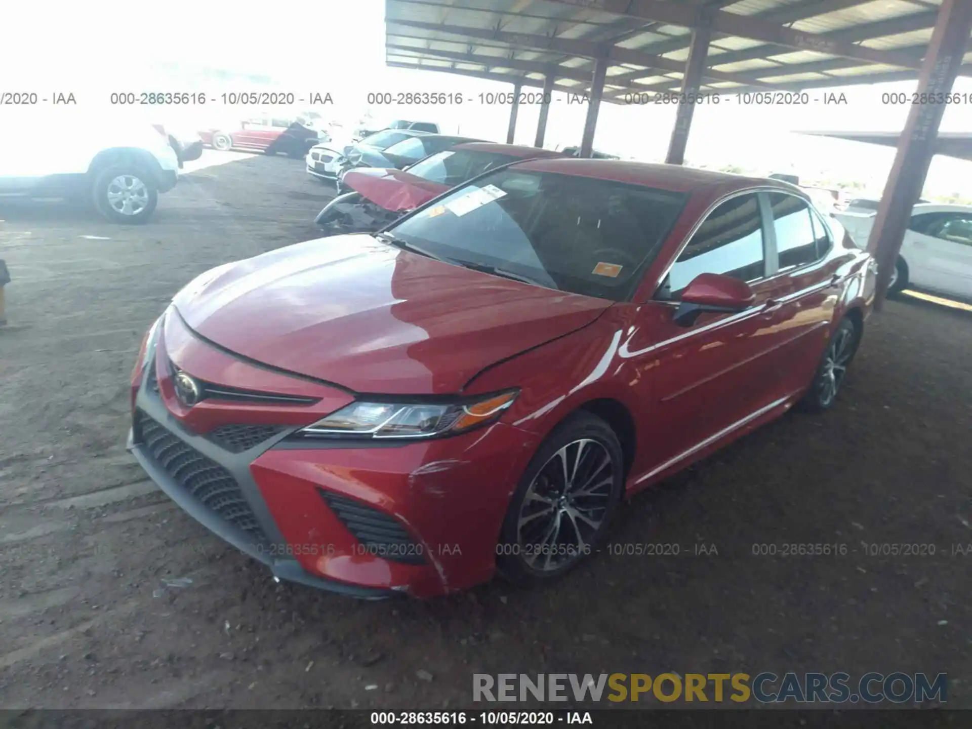 2 Photograph of a damaged car 4T1B11HK6KU176365 TOYOTA CAMRY 2019