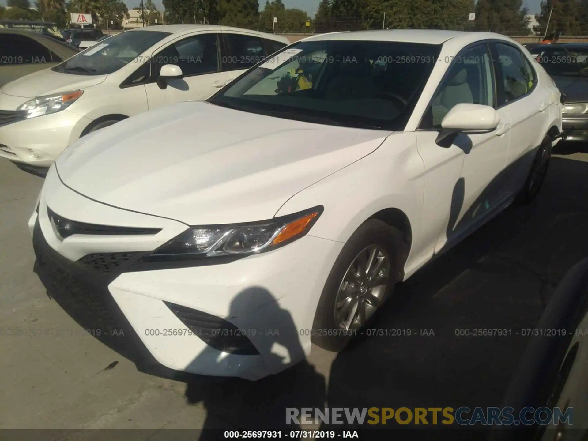 2 Photograph of a damaged car 4T1B11HK6KU180464 TOYOTA CAMRY 2019