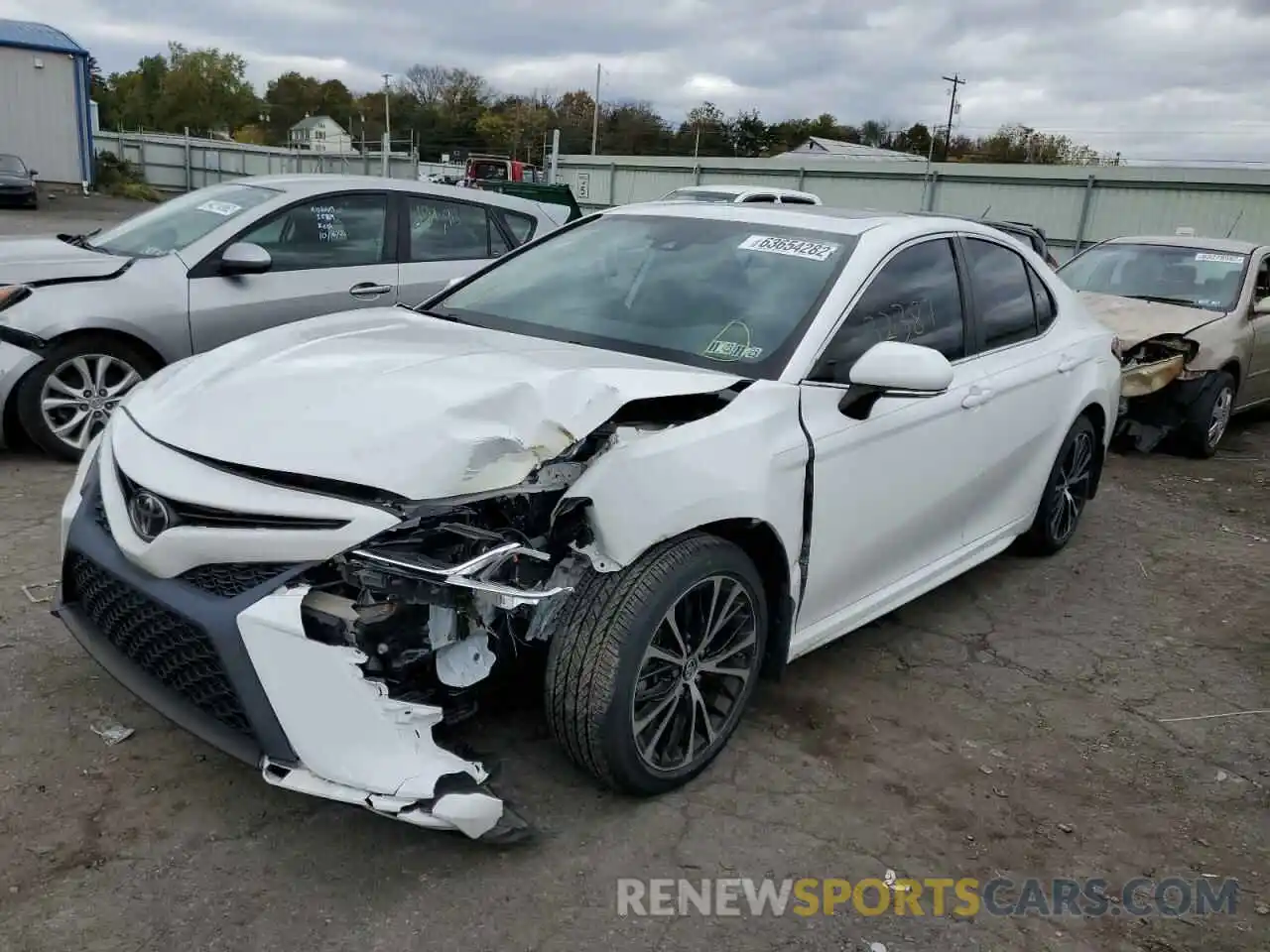 2 Photograph of a damaged car 4T1B11HK6KU184529 TOYOTA CAMRY 2019