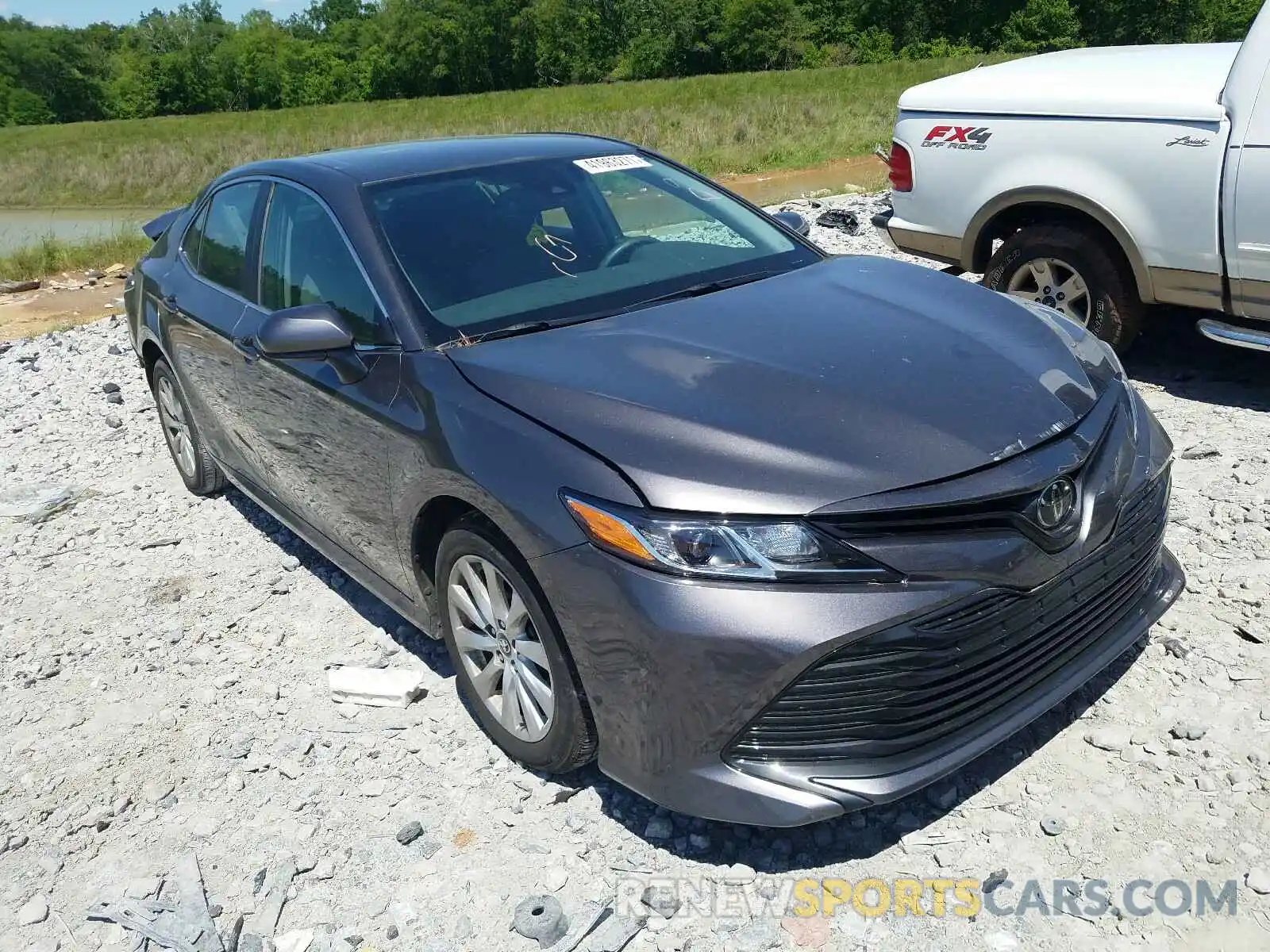 1 Photograph of a damaged car 4T1B11HK6KU184594 TOYOTA CAMRY 2019