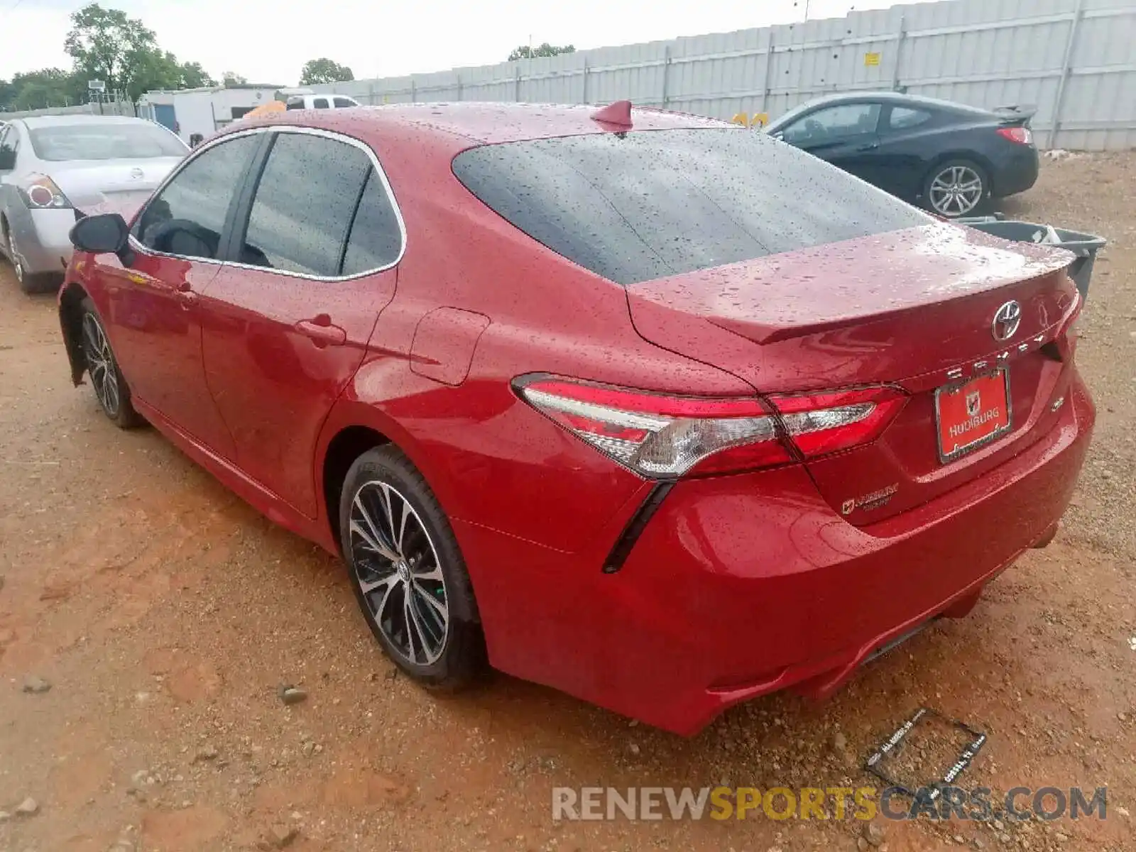 3 Photograph of a damaged car 4T1B11HK6KU184899 TOYOTA CAMRY 2019