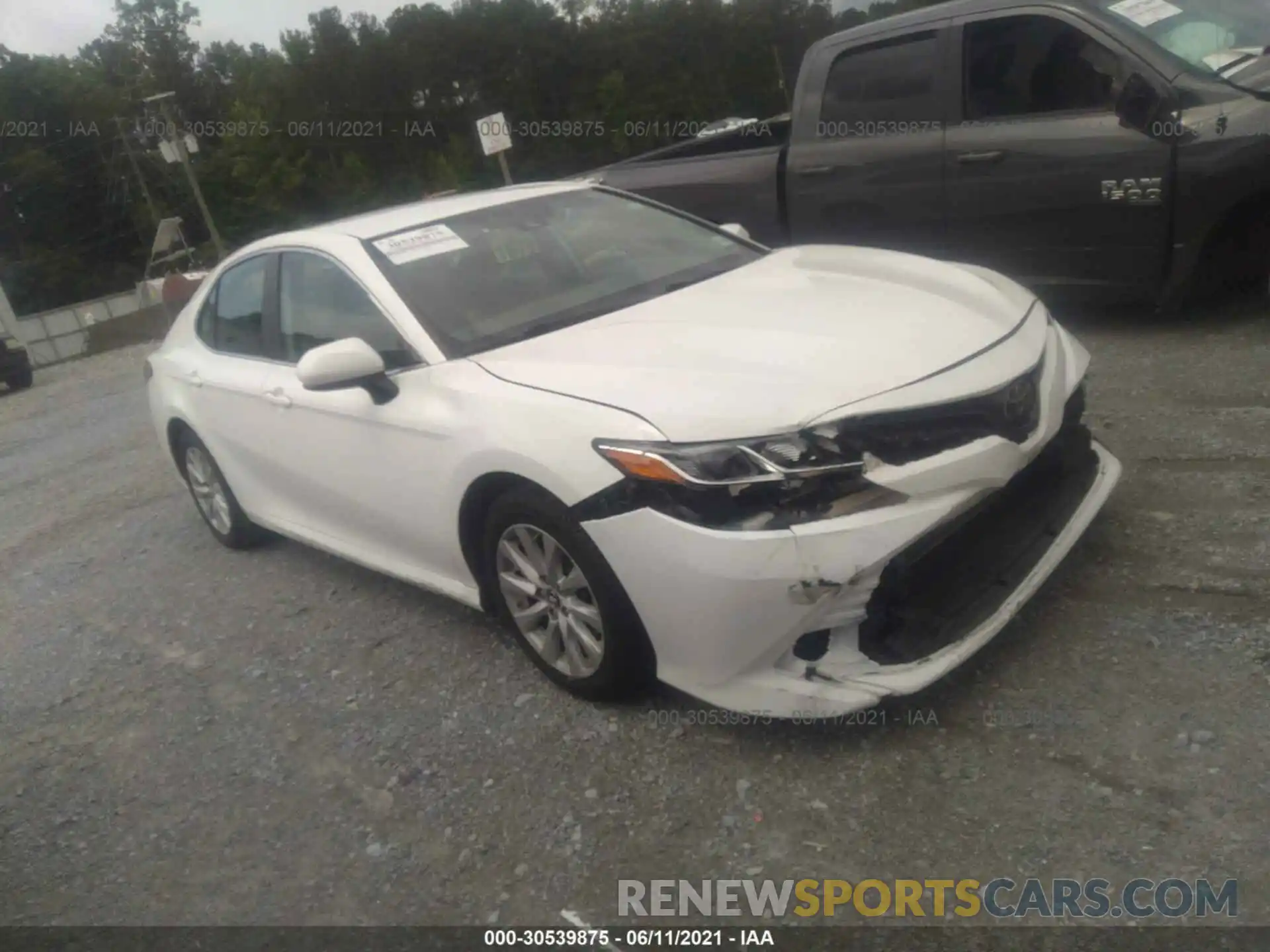 1 Photograph of a damaged car 4T1B11HK6KU184918 TOYOTA CAMRY 2019