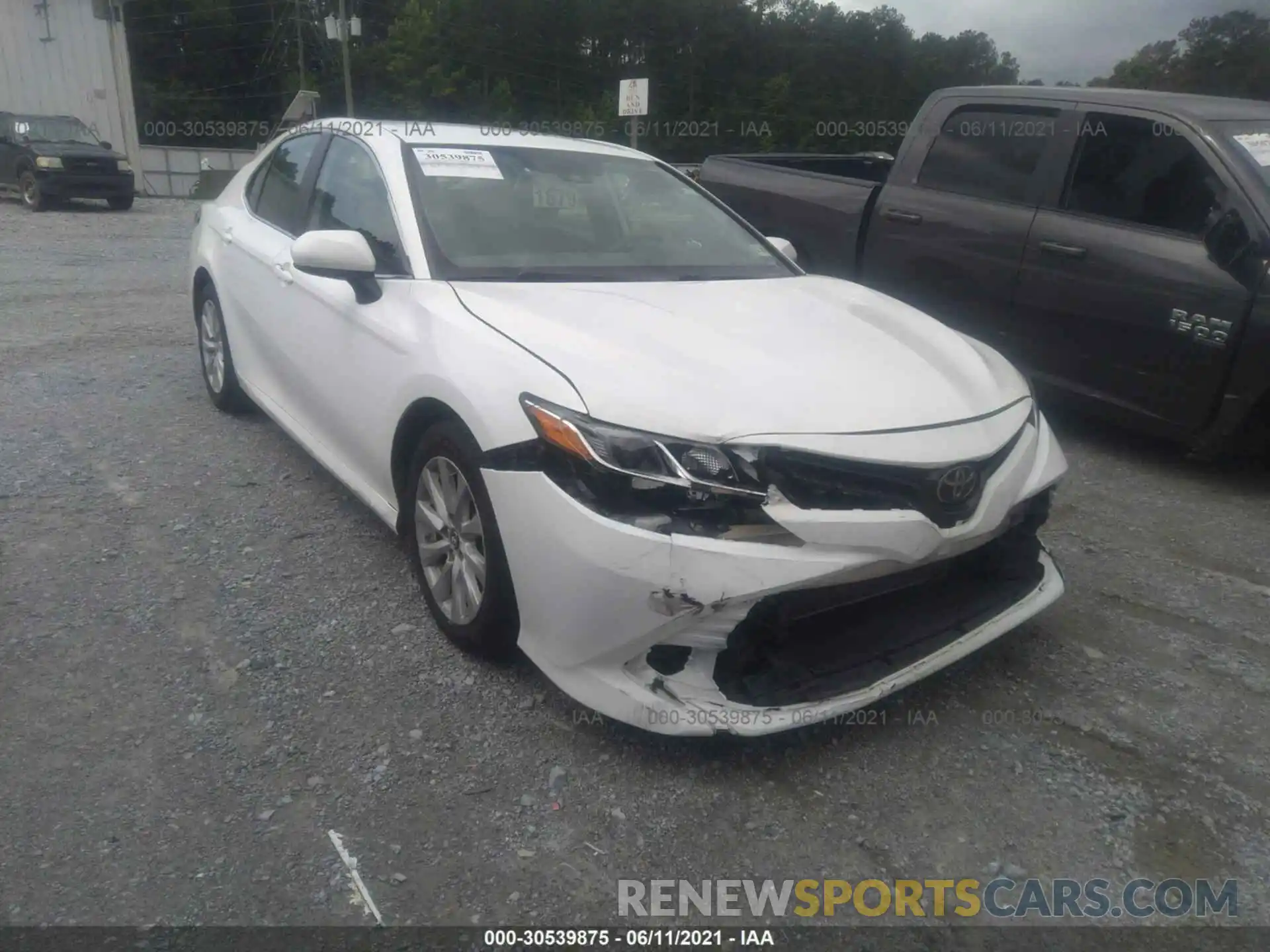 6 Photograph of a damaged car 4T1B11HK6KU184918 TOYOTA CAMRY 2019