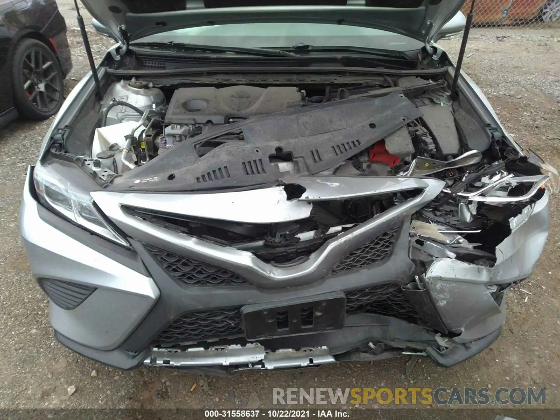 10 Photograph of a damaged car 4T1B11HK6KU185289 TOYOTA CAMRY 2019